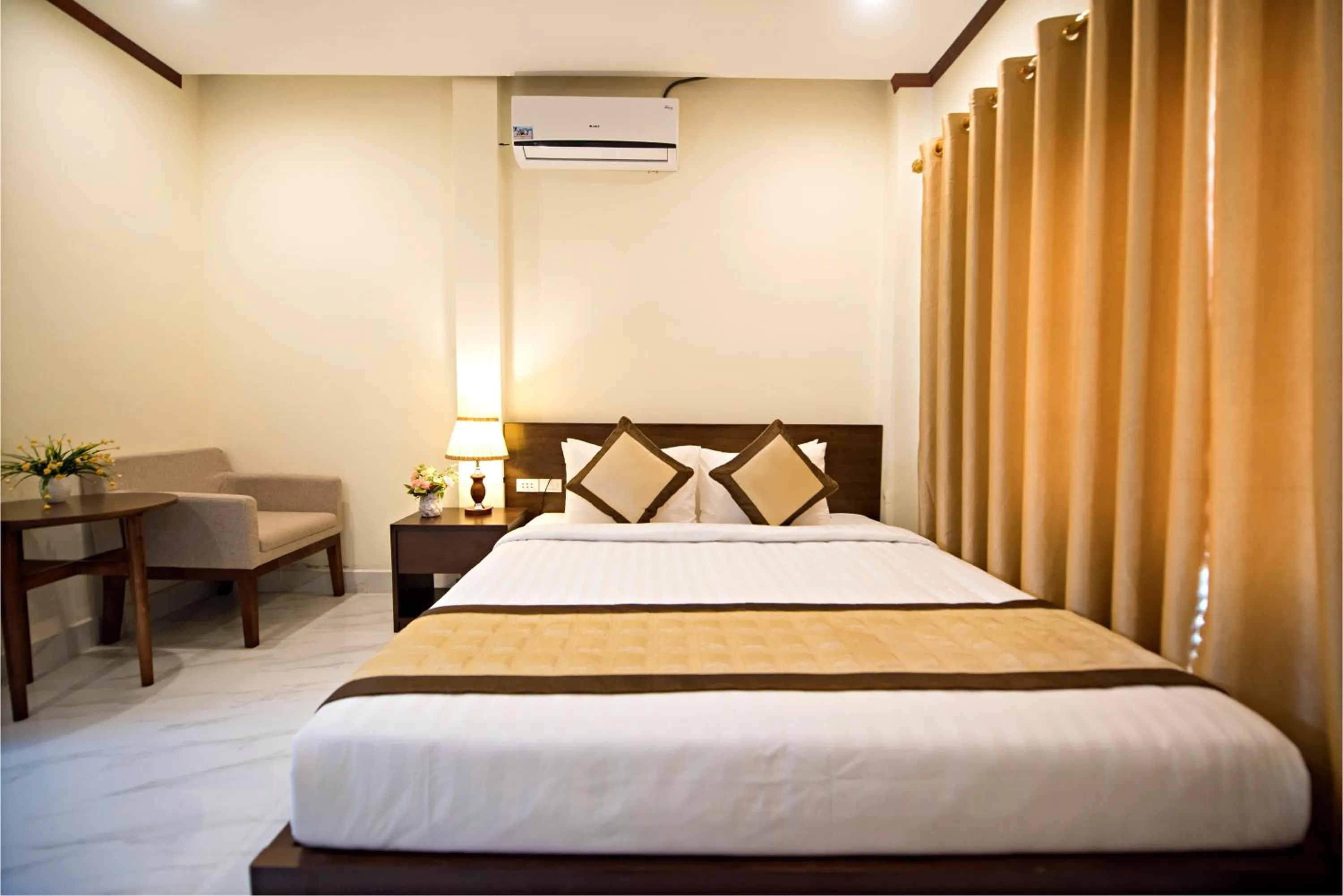 Bed in Premier Vang Vieng Hotel