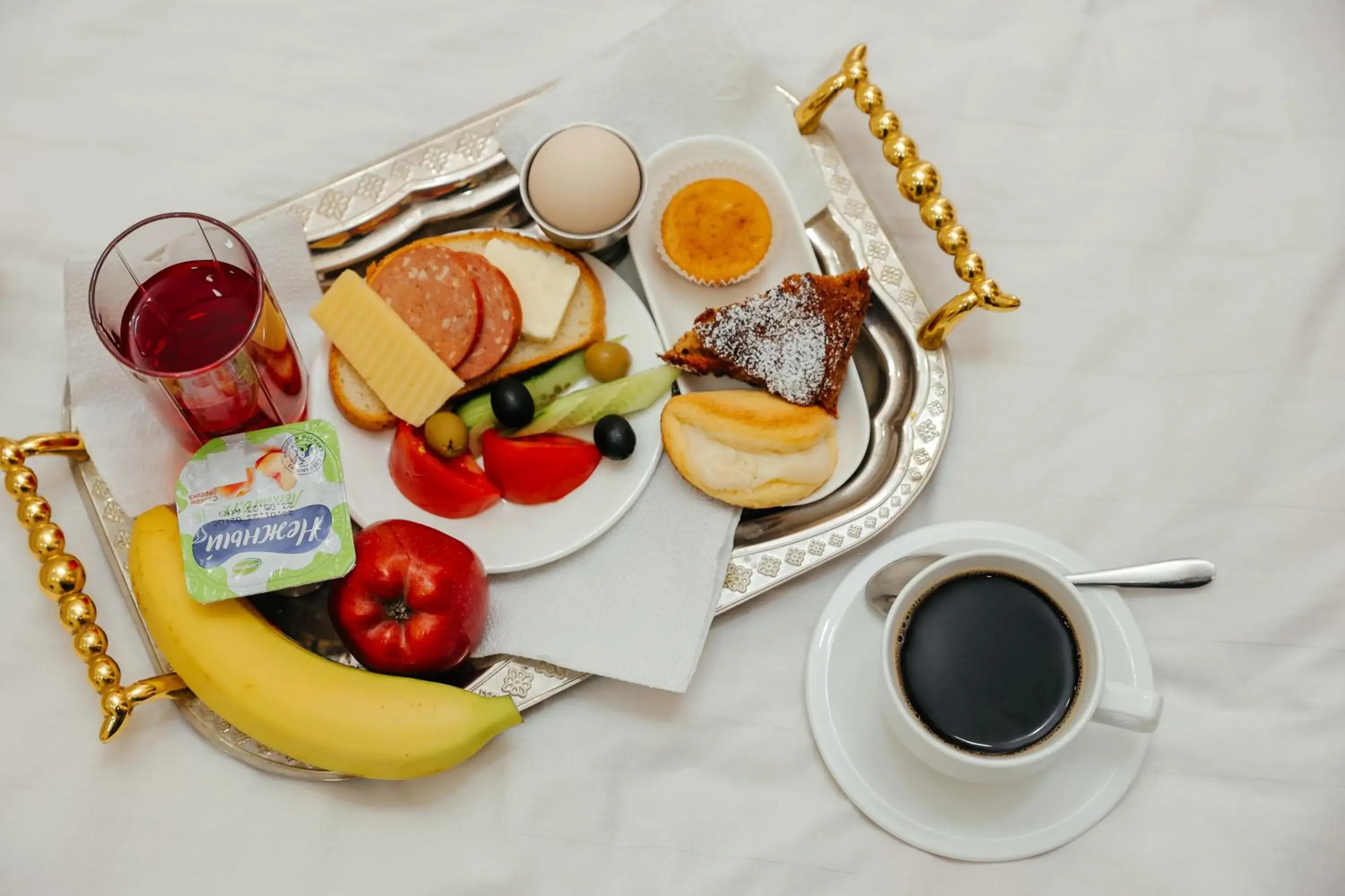 Food and drinks in Grand Hotel Food and drinks in Grand Hotel