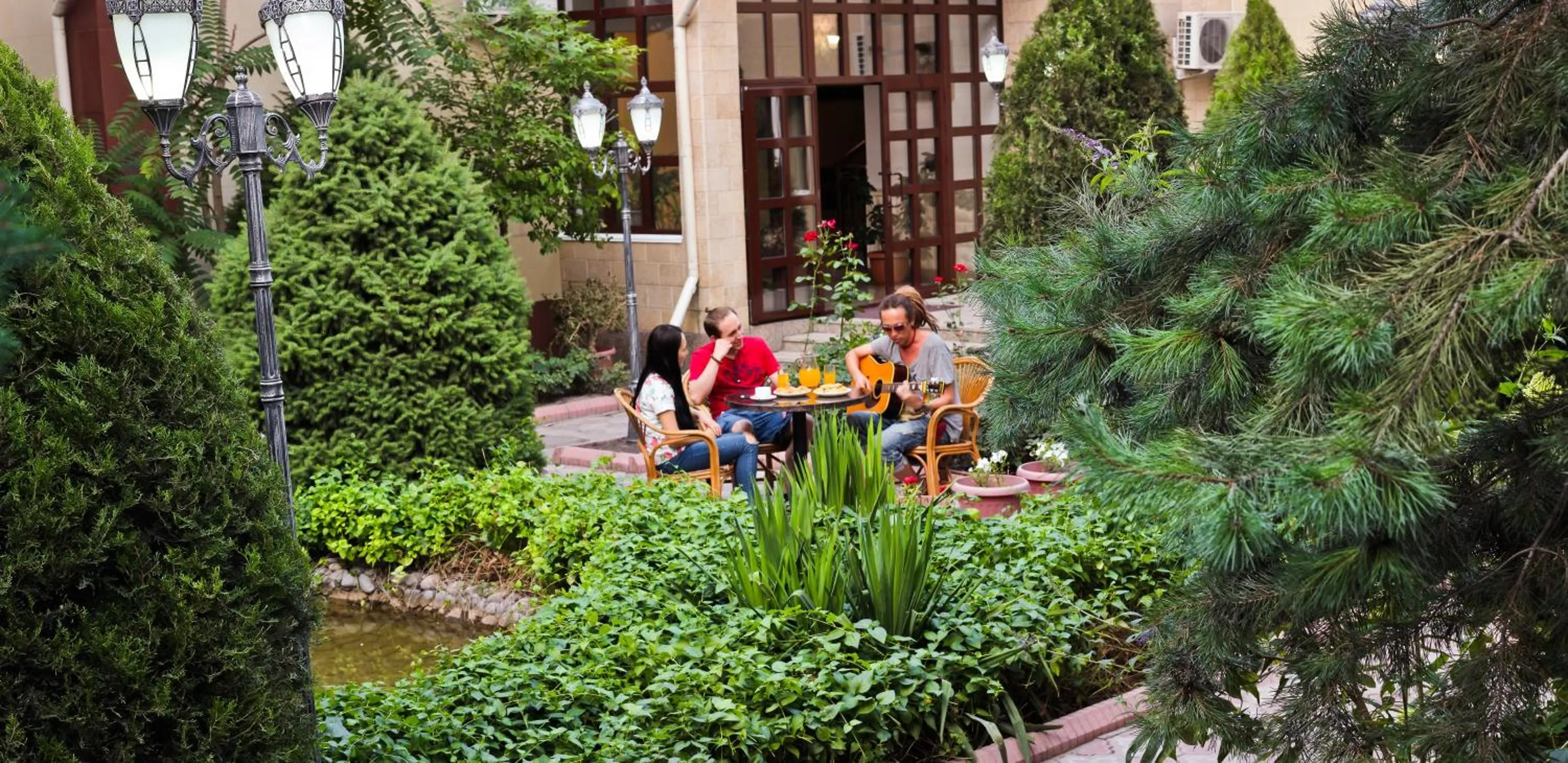 Garden view in Grand Hotel