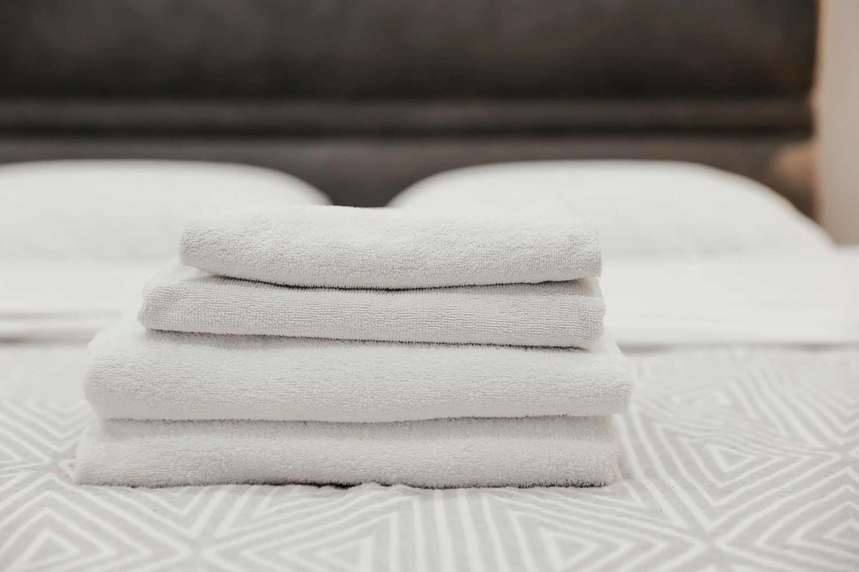 Photo of the whole room, Bed in Grand Hotel