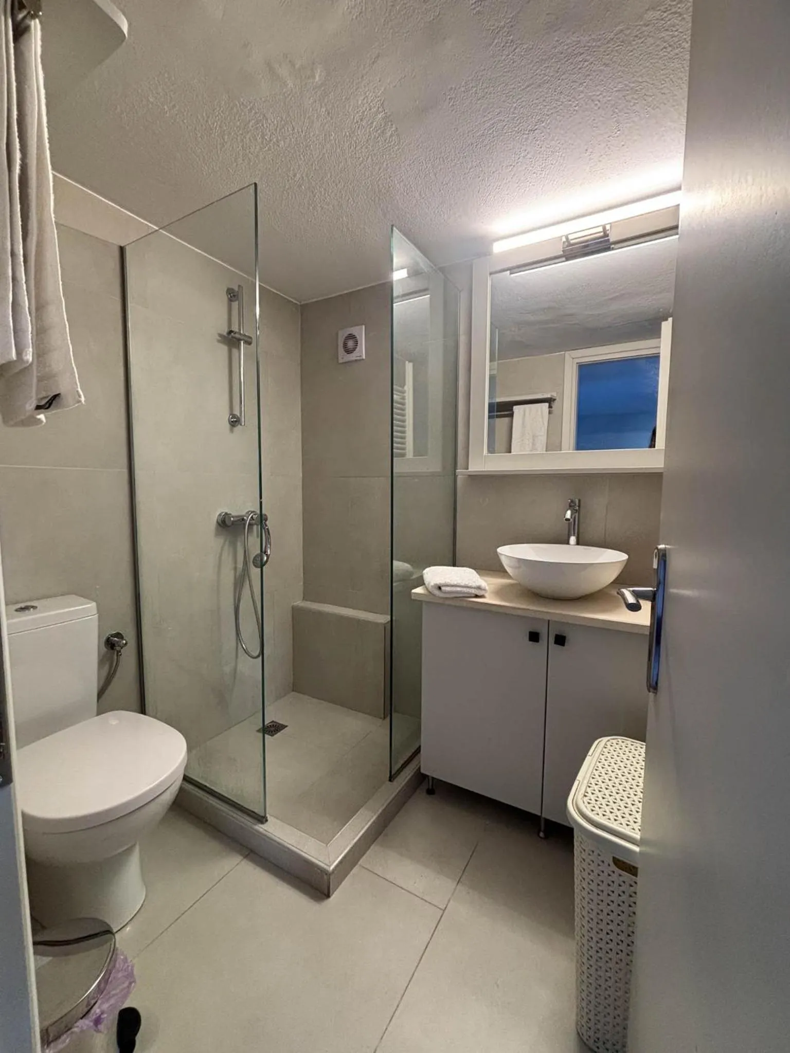 Bathroom in Balaris Apartments