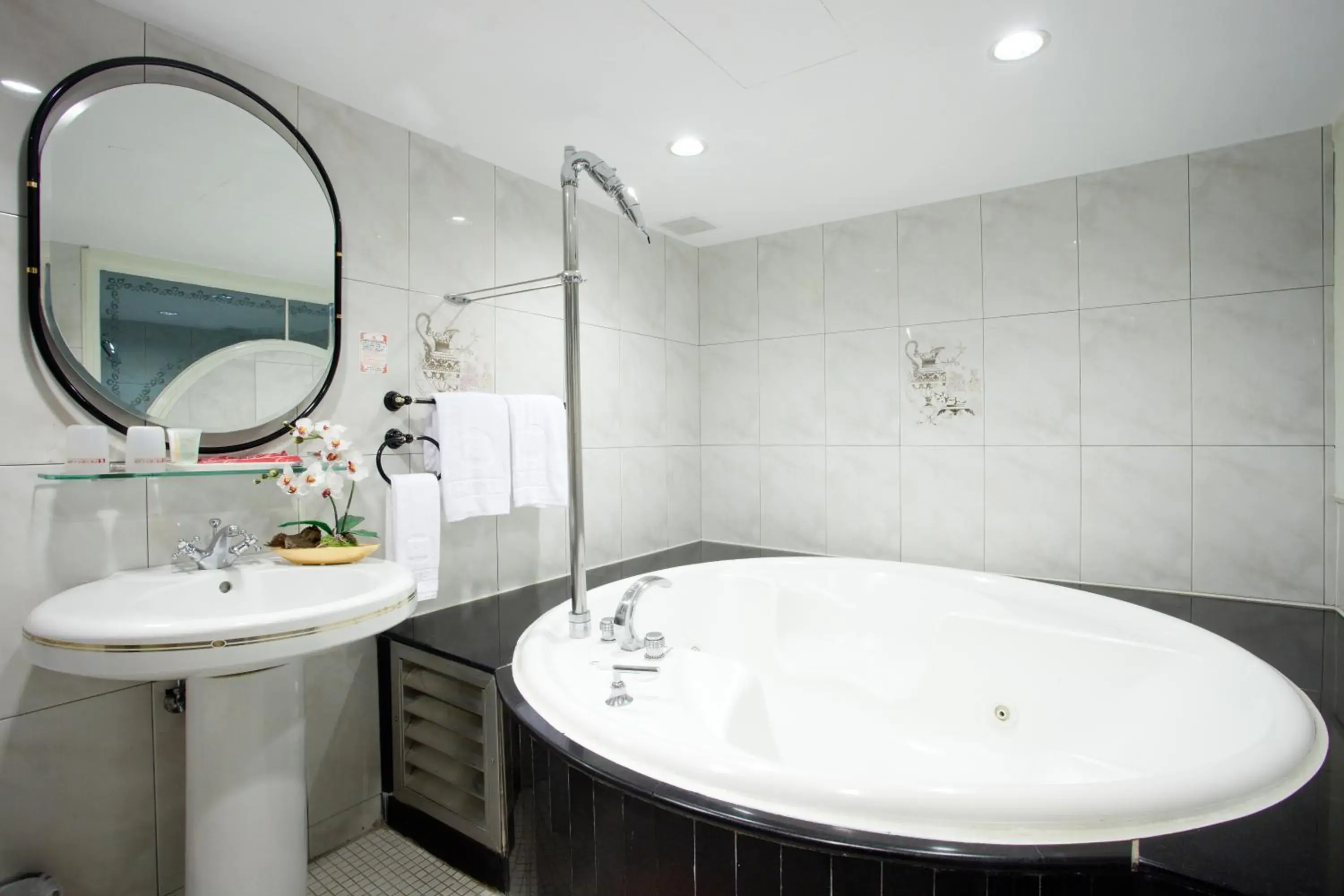 Charming Castle Hotel Charming Castle Hotel