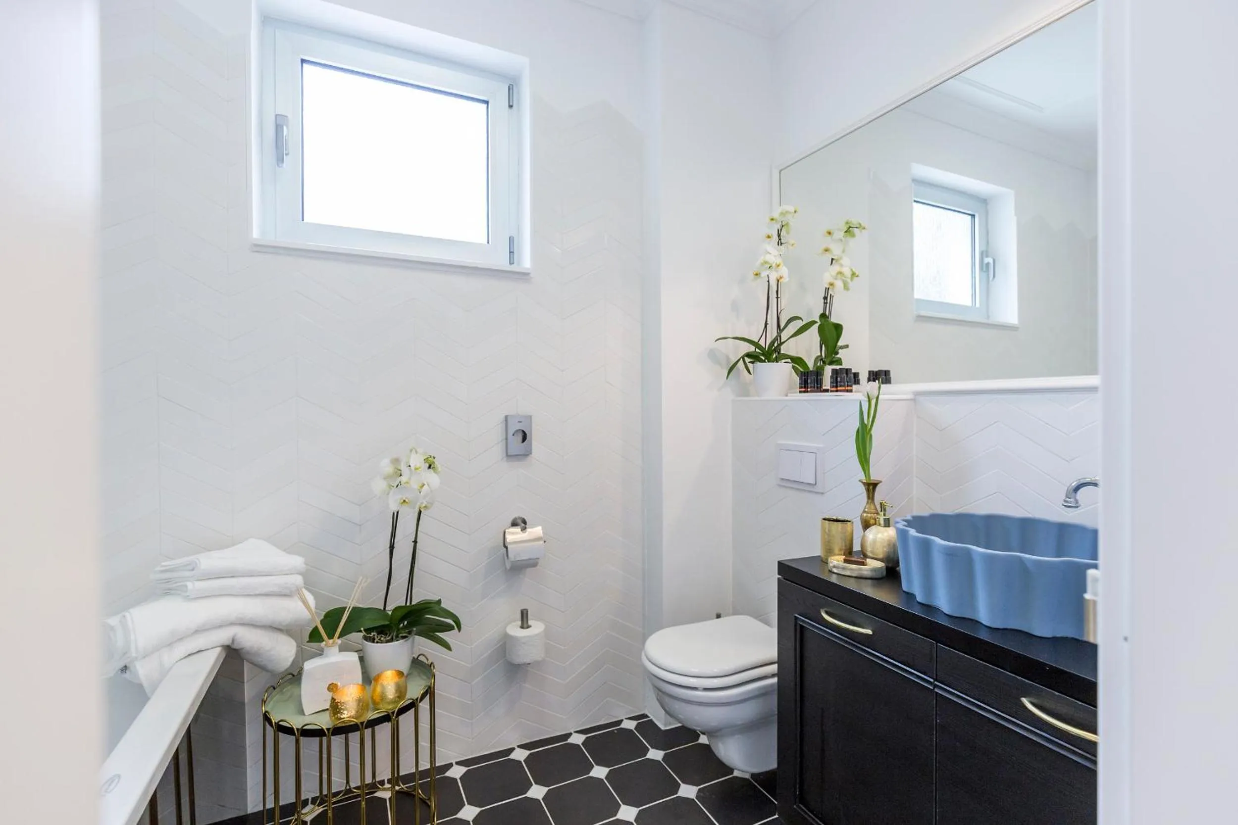 MM House - self check-in