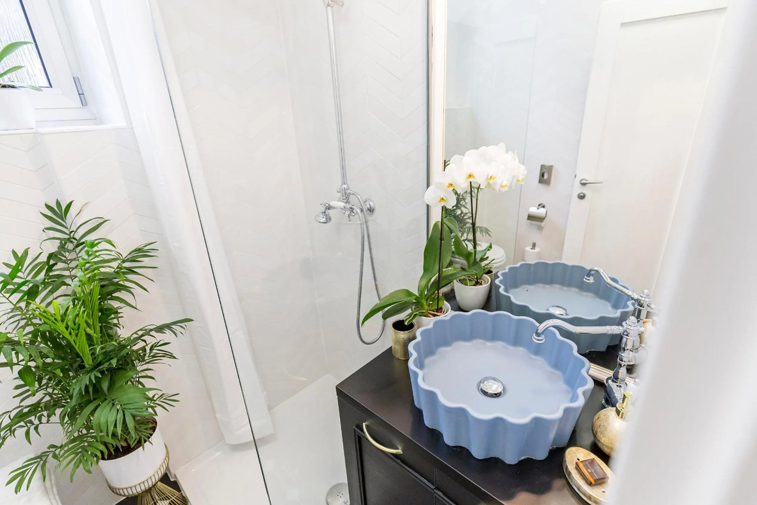 MM House - self check-in