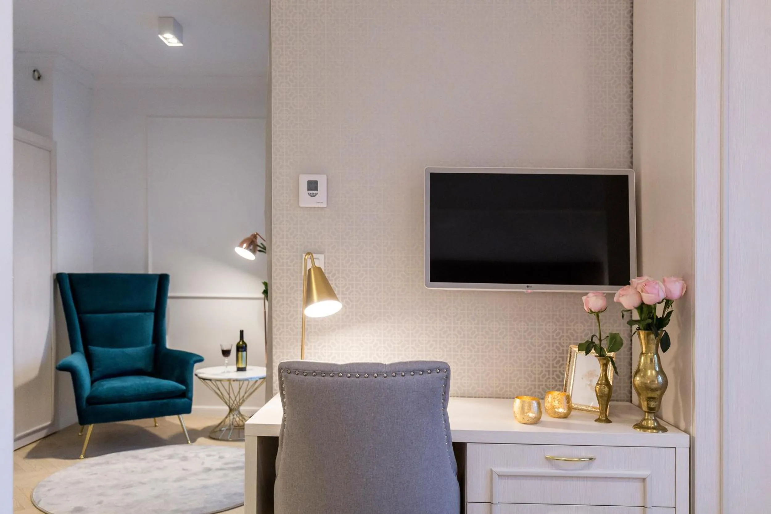 MM House - self check-in