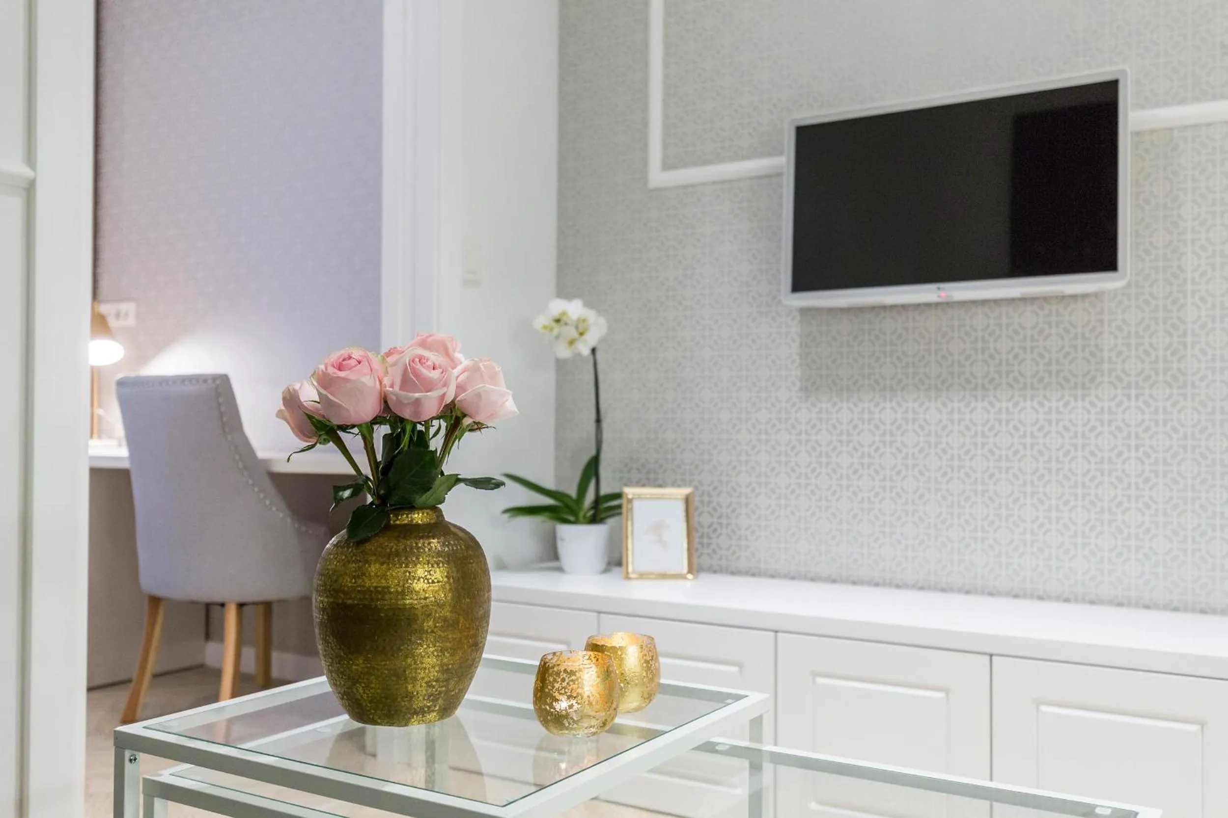 MM House - self check-in