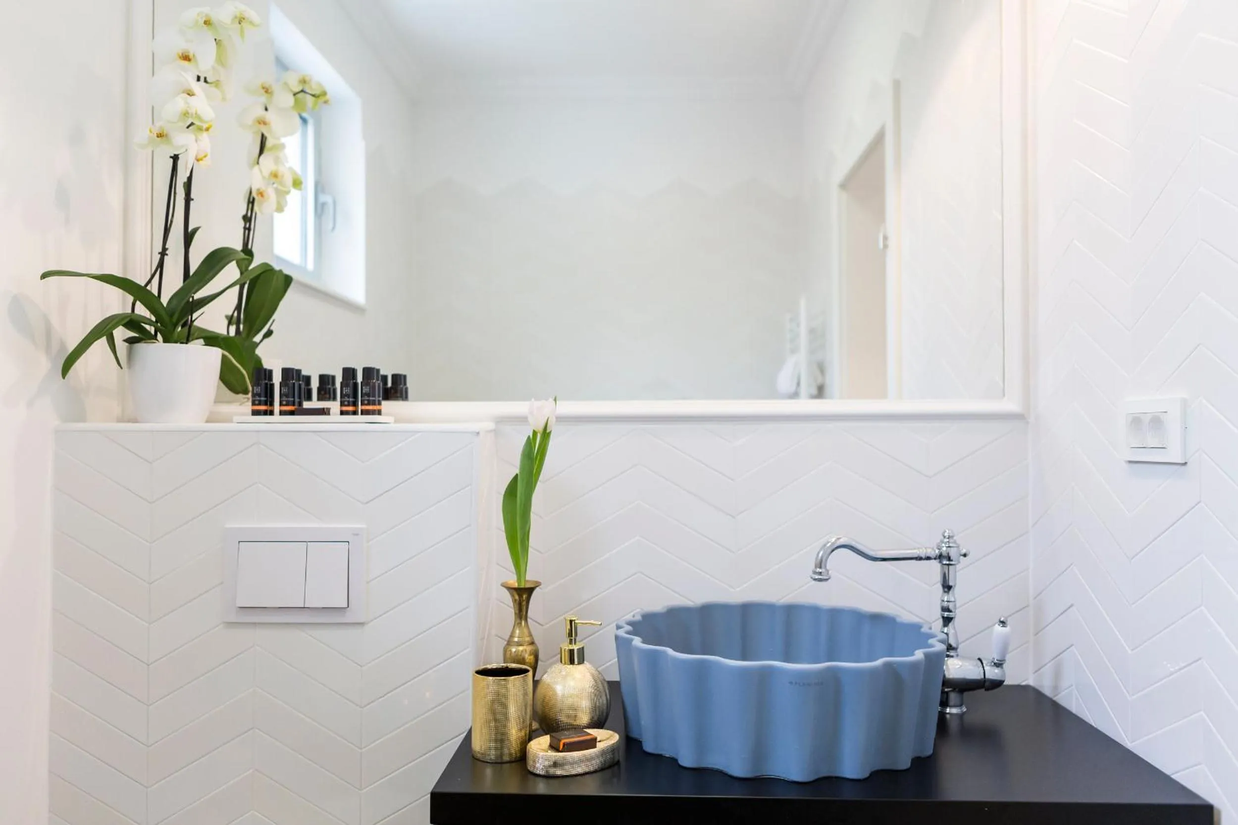 MM House - self check-in