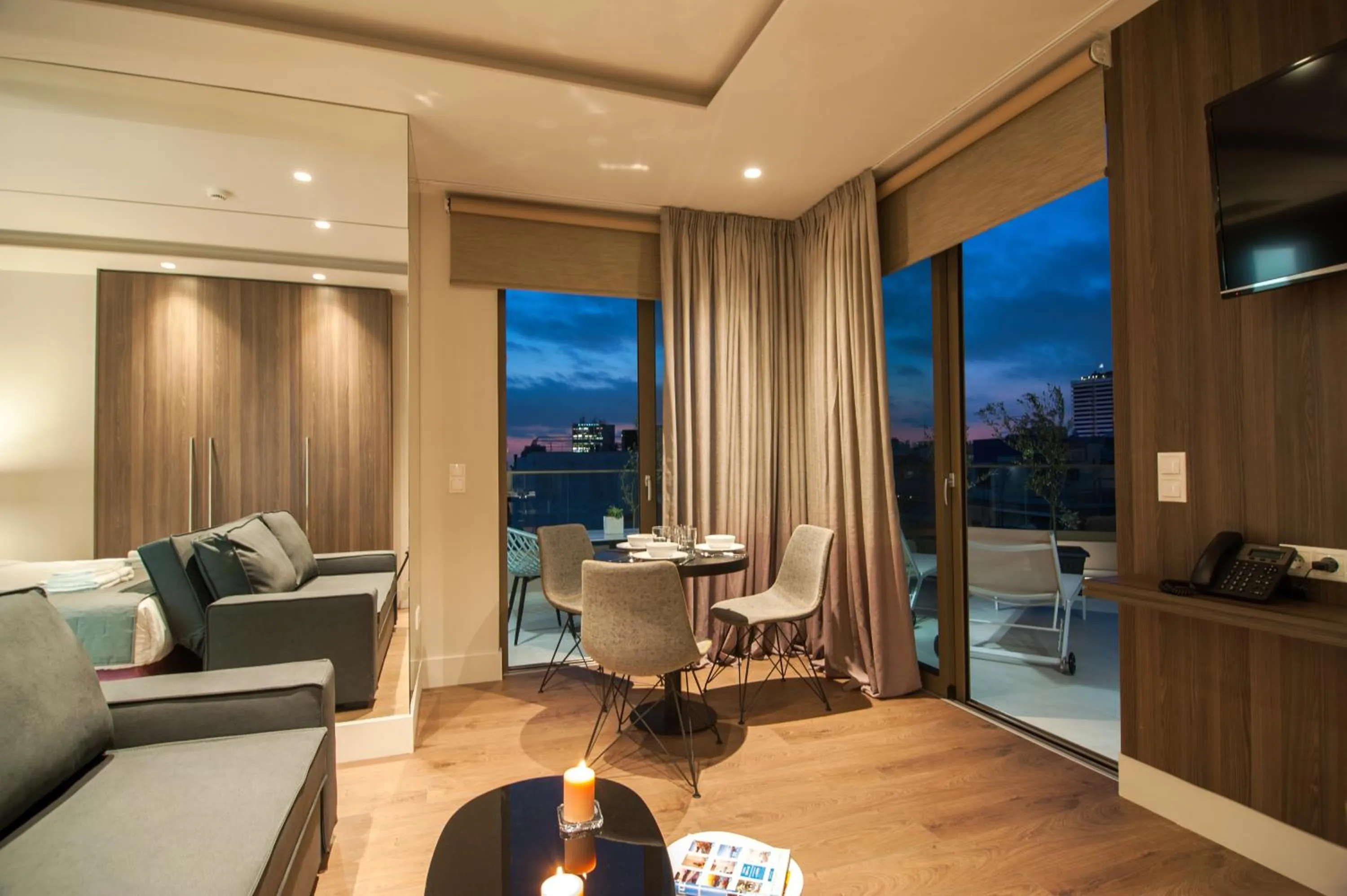 Athens Platinum Rooms and Suites