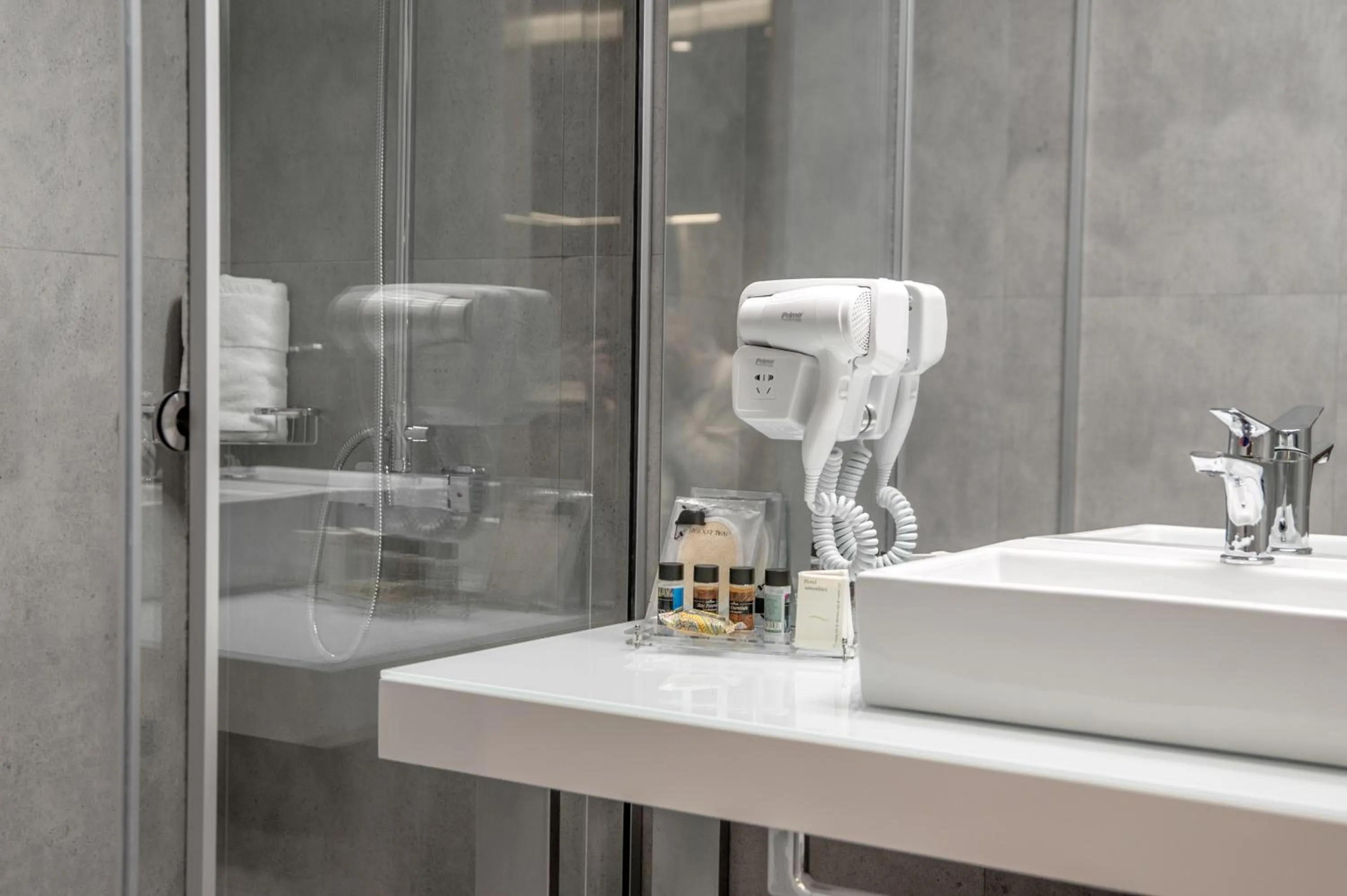 Athens Platinum Rooms and Suites