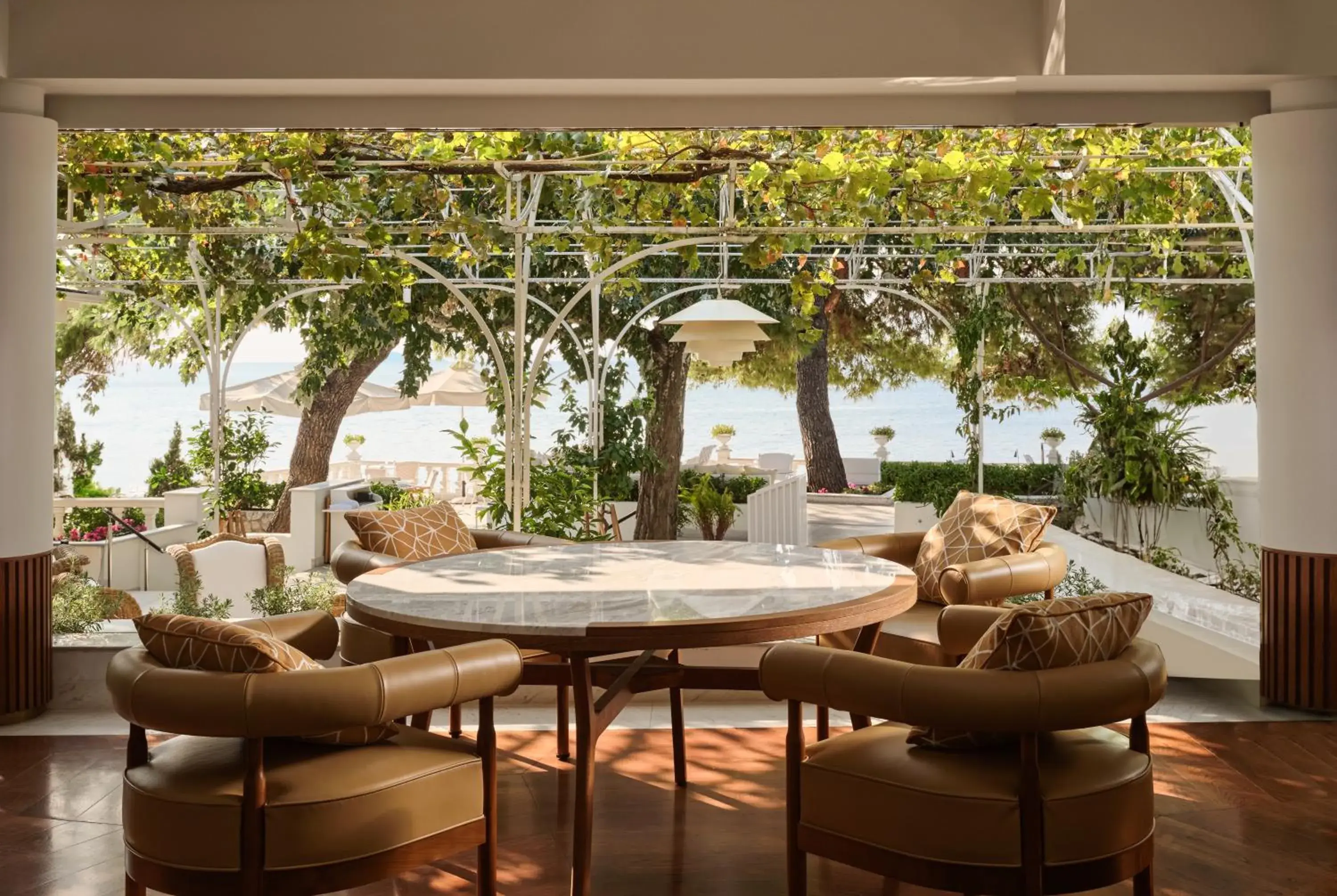 Restaurant/places to eat in The Danai Restaurant/places to eat in The Danai