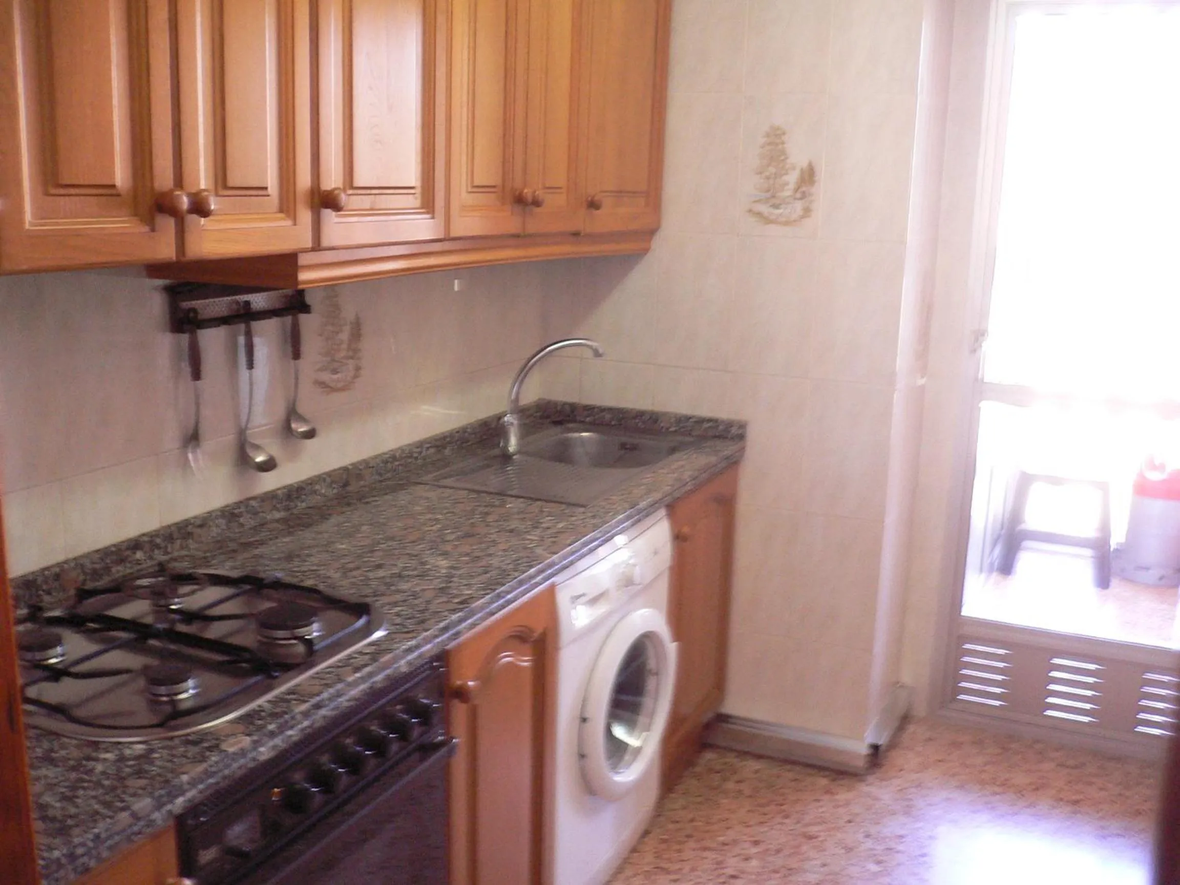 Kitchen or kitchenette in Sainvi 5-5D