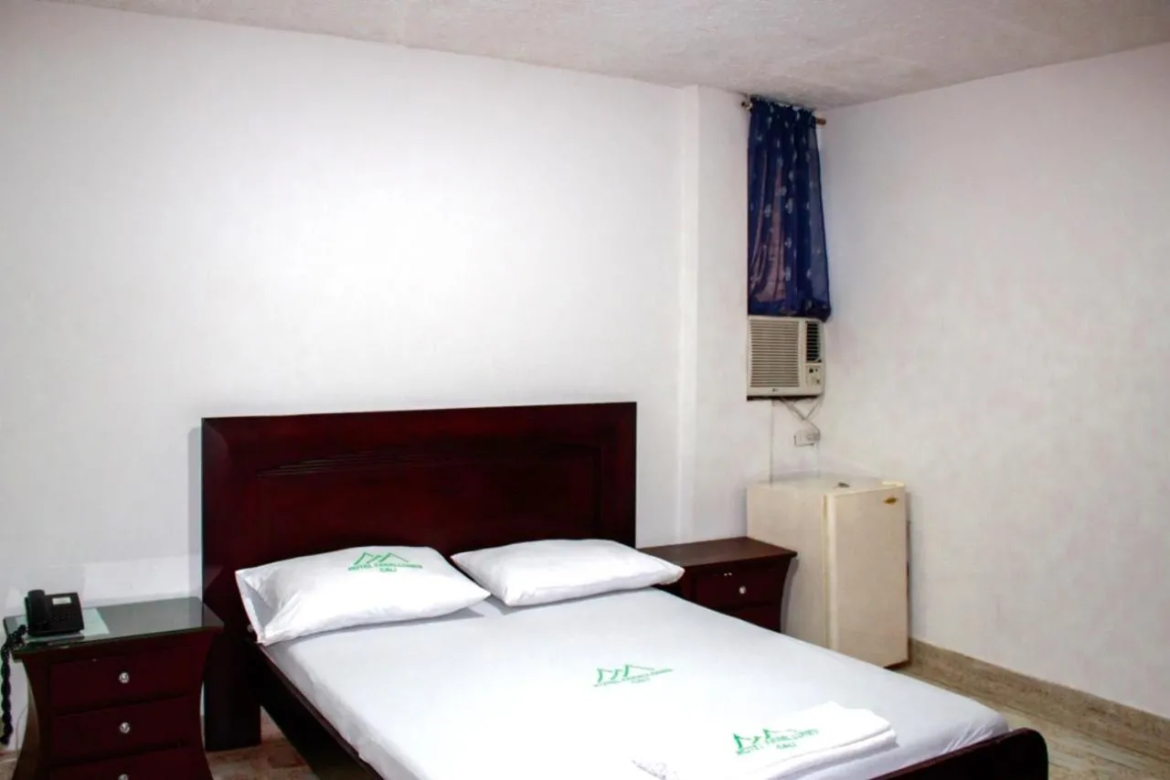 Hotel Farallones Cali