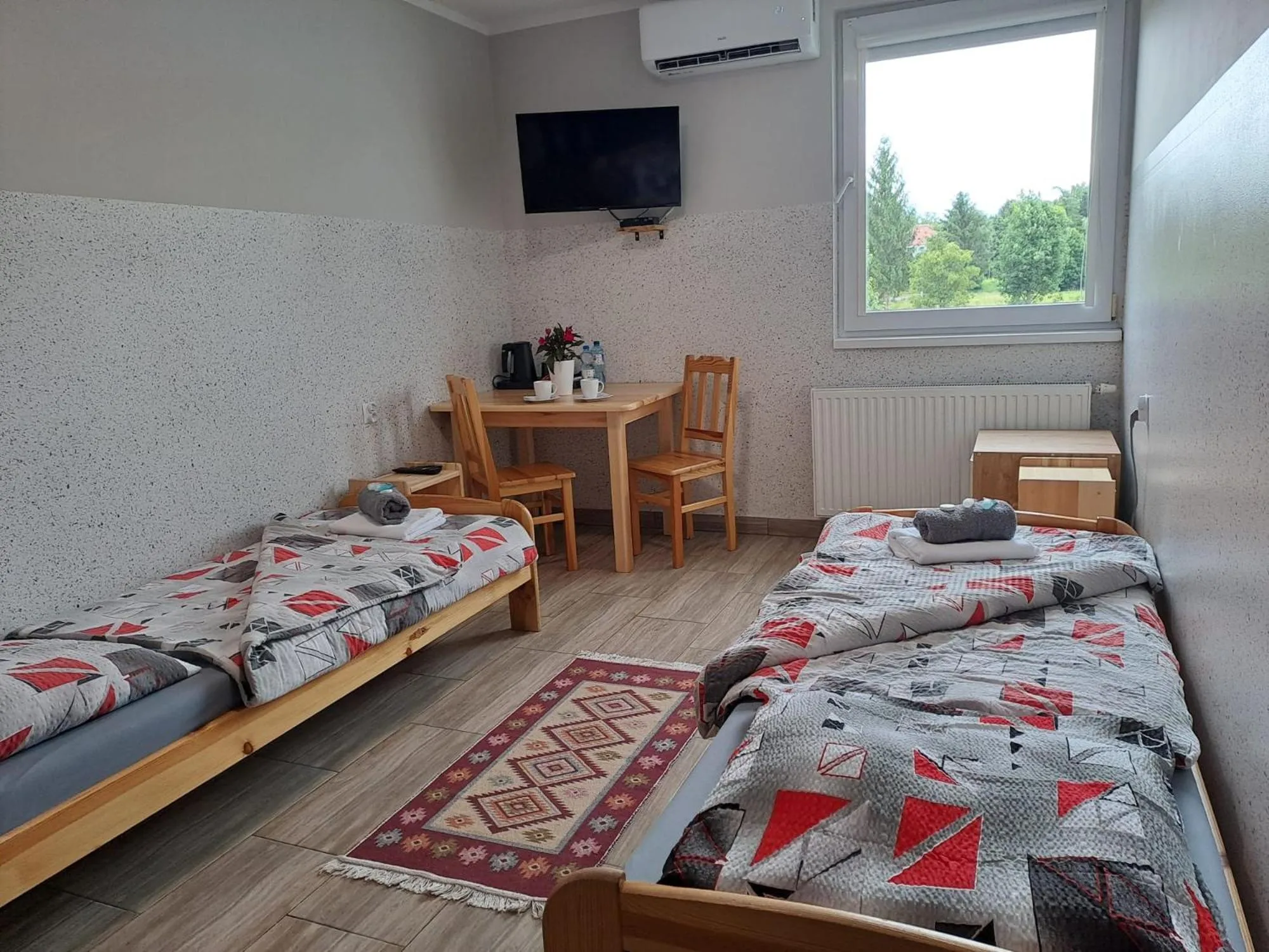 Bed in Dom Wycieczkowy "Na stadionie"