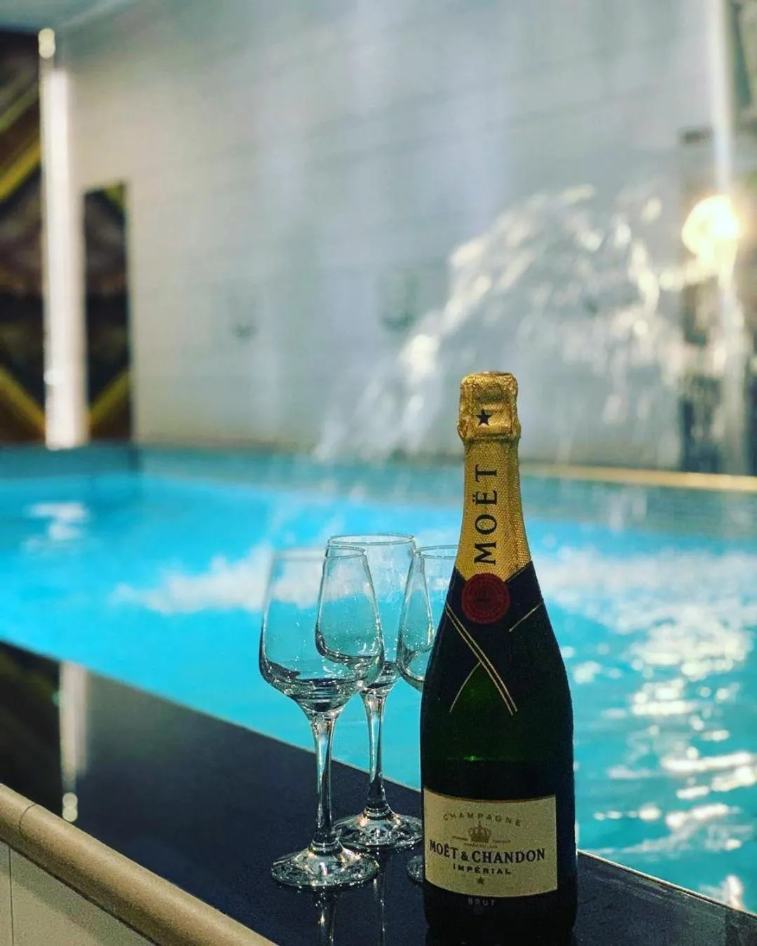 Swimming pool in Garni Hotel Dash