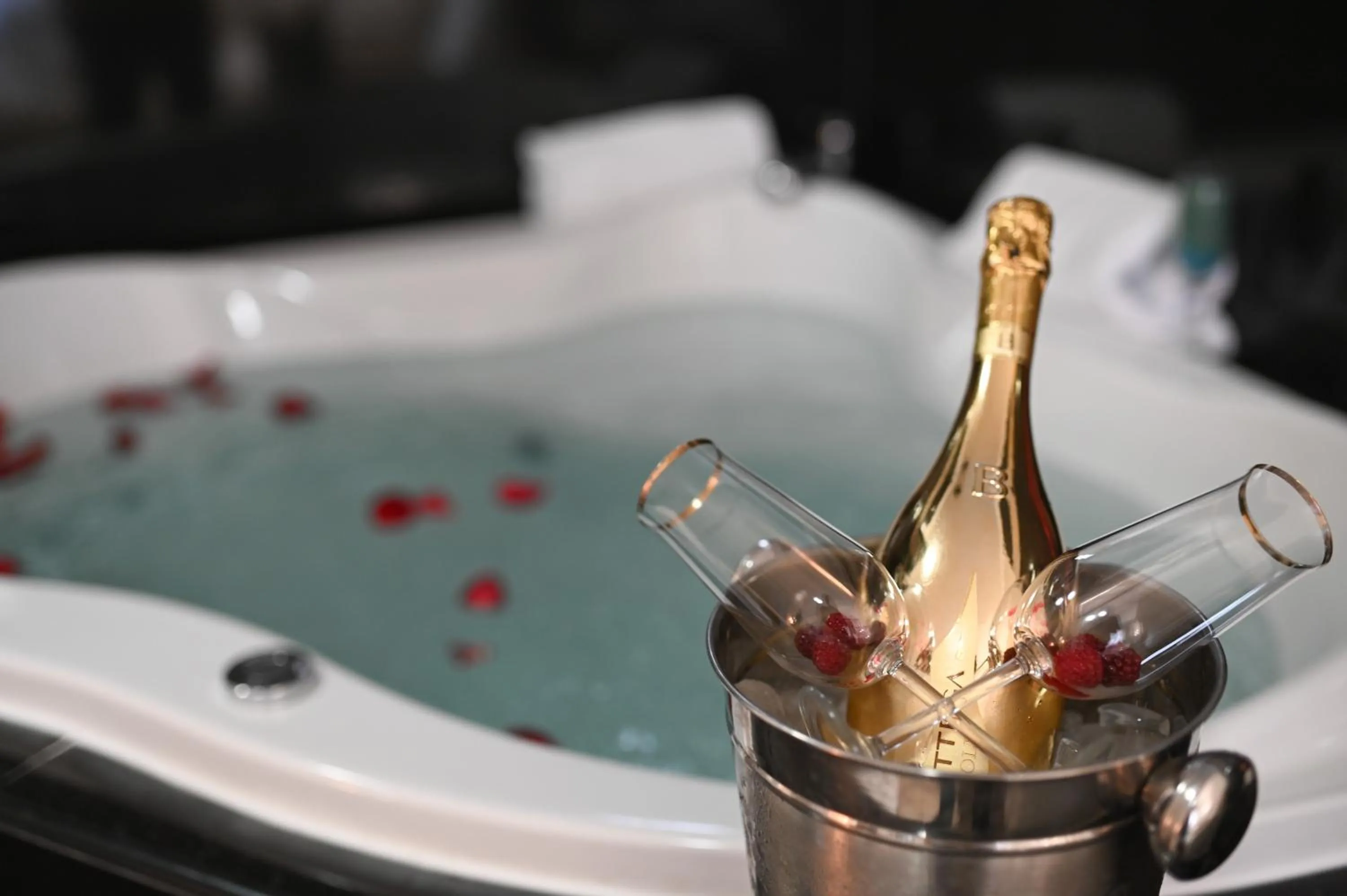 Bath in Garni Hotel Dash