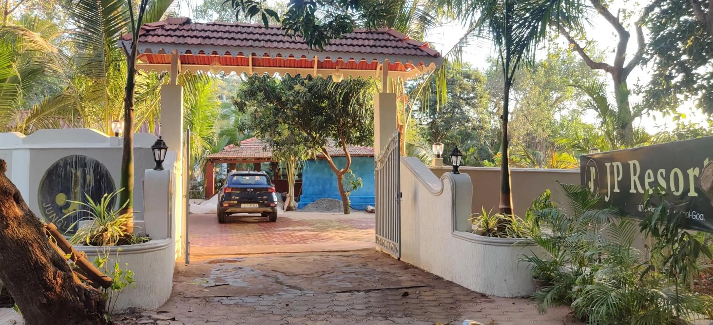 Parking in JP Resort