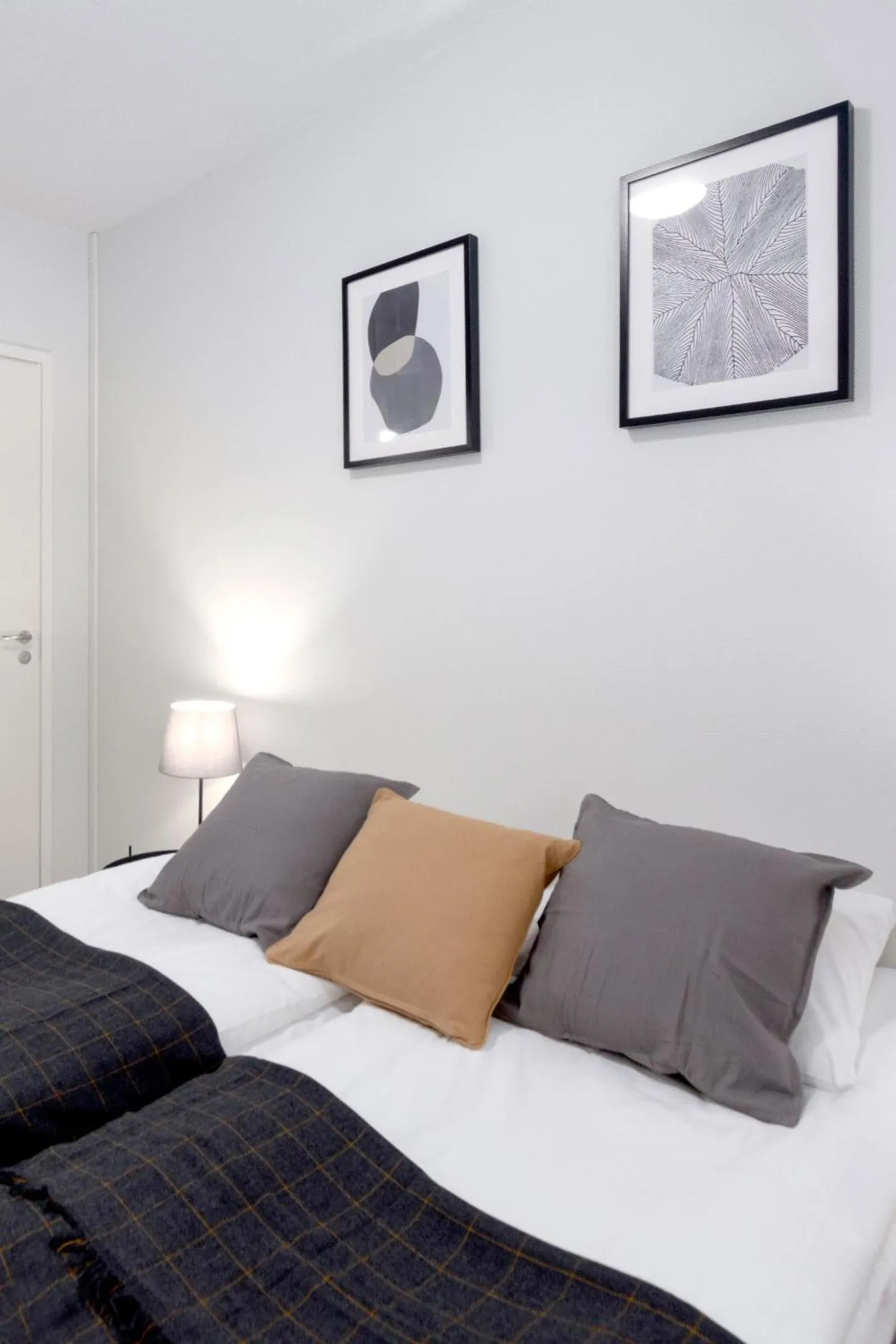 Decorative detail, Bed in Forenom Serviced Apartments Rauma Kaivopuisto