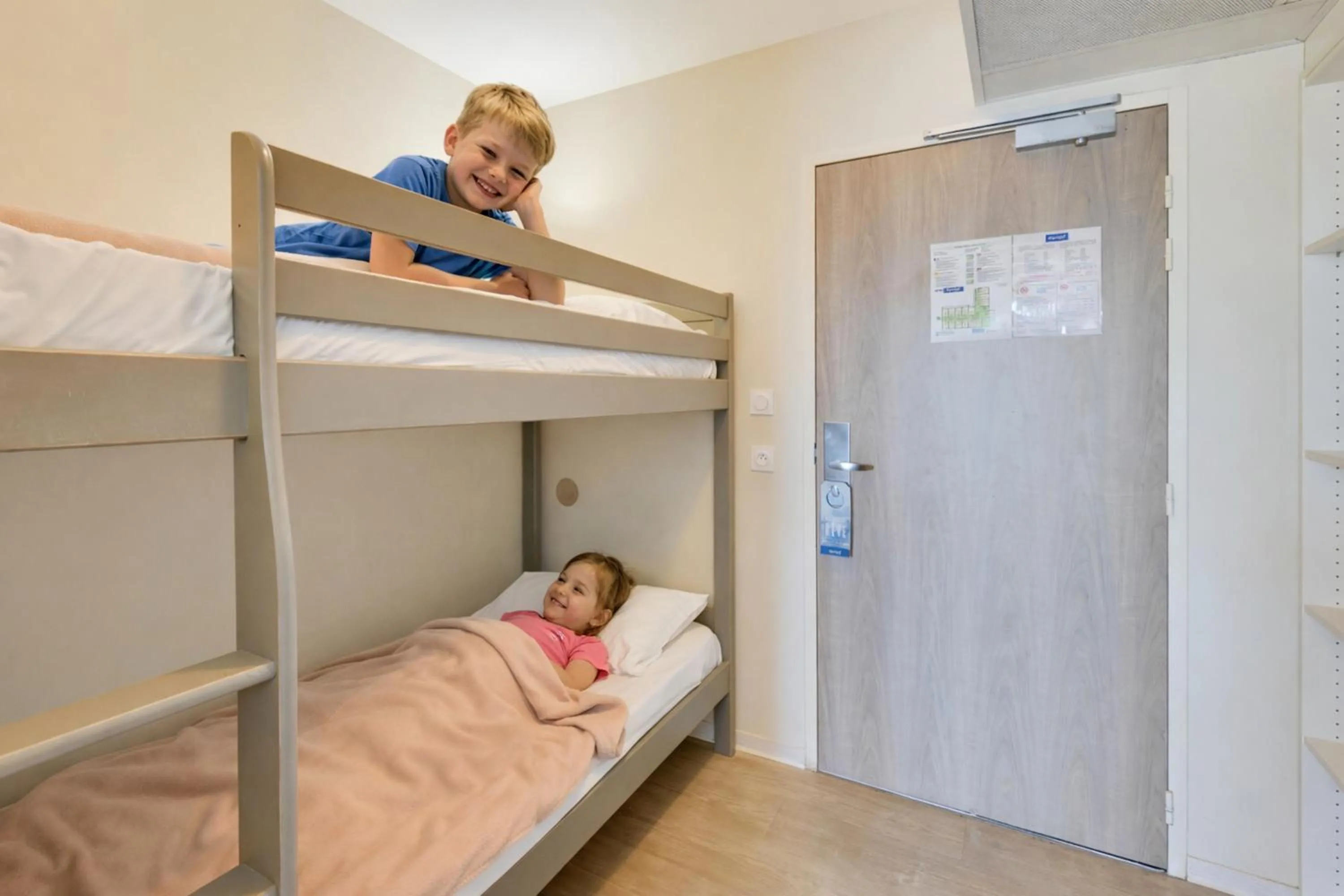 Family, Bed in Kyriad Perpignan Sud