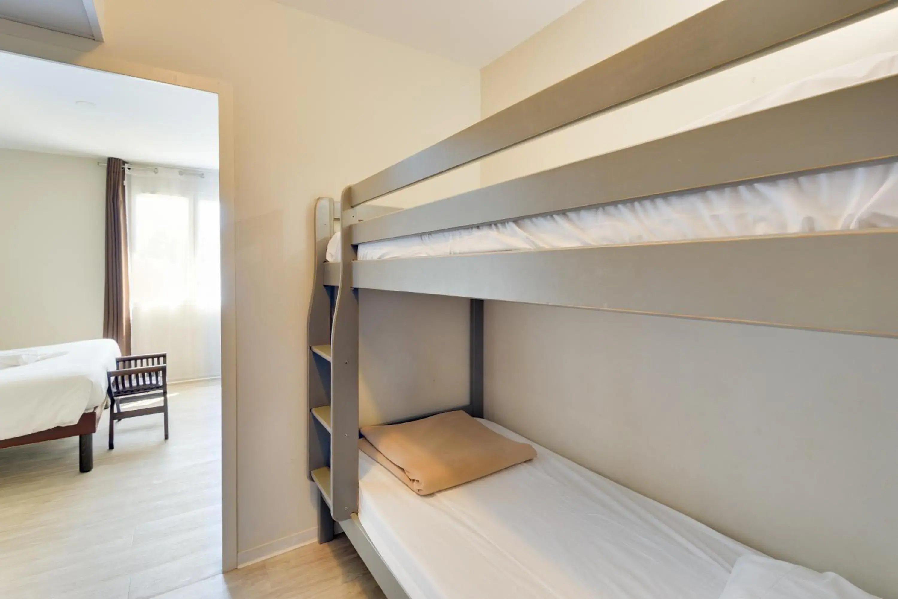 Bedroom, Bed in Kyriad Perpignan Sud Bedroom, Bed in Kyriad Perpignan Sud