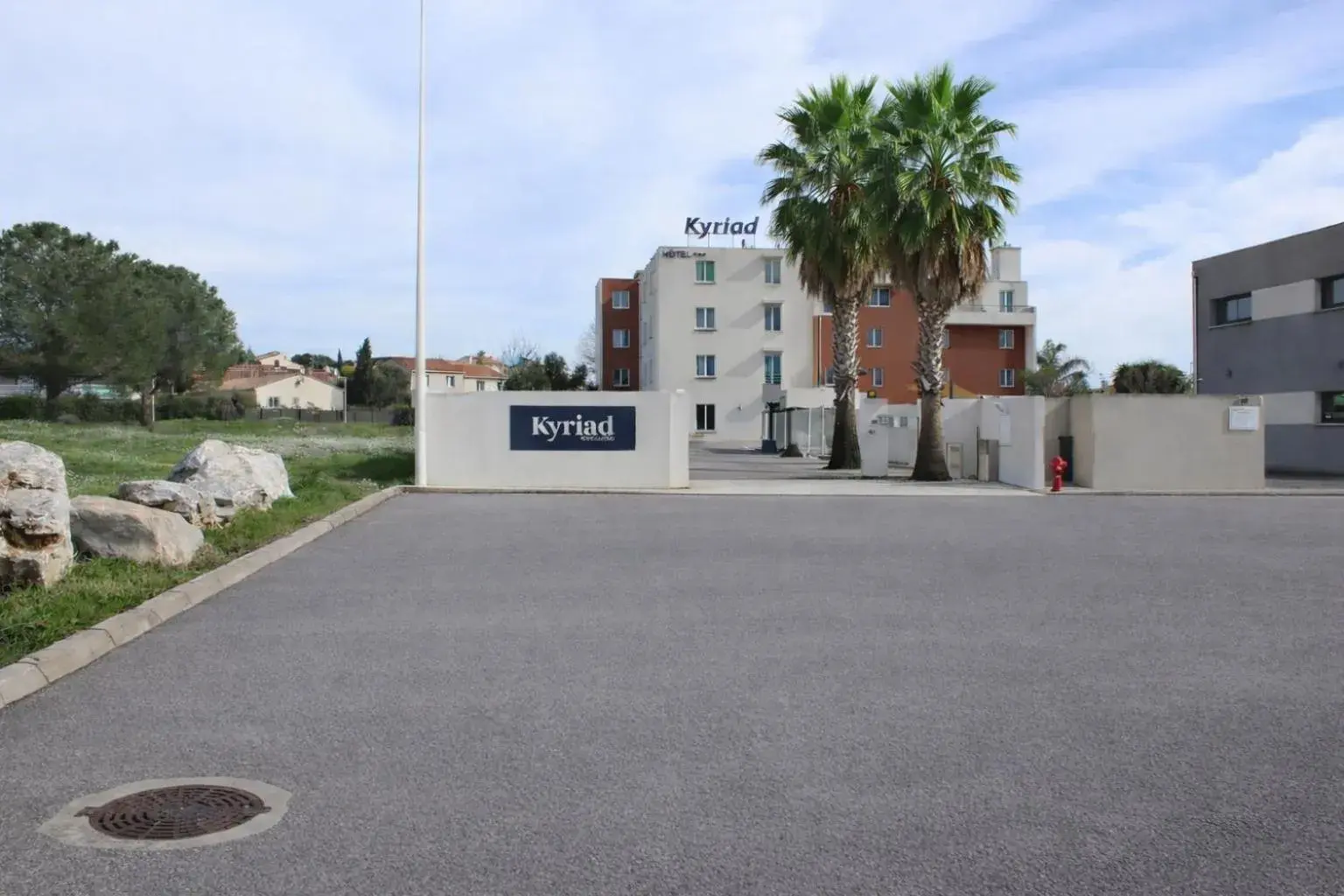 Property building in Kyriad Perpignan Sud Property building in Kyriad Perpignan Sud
