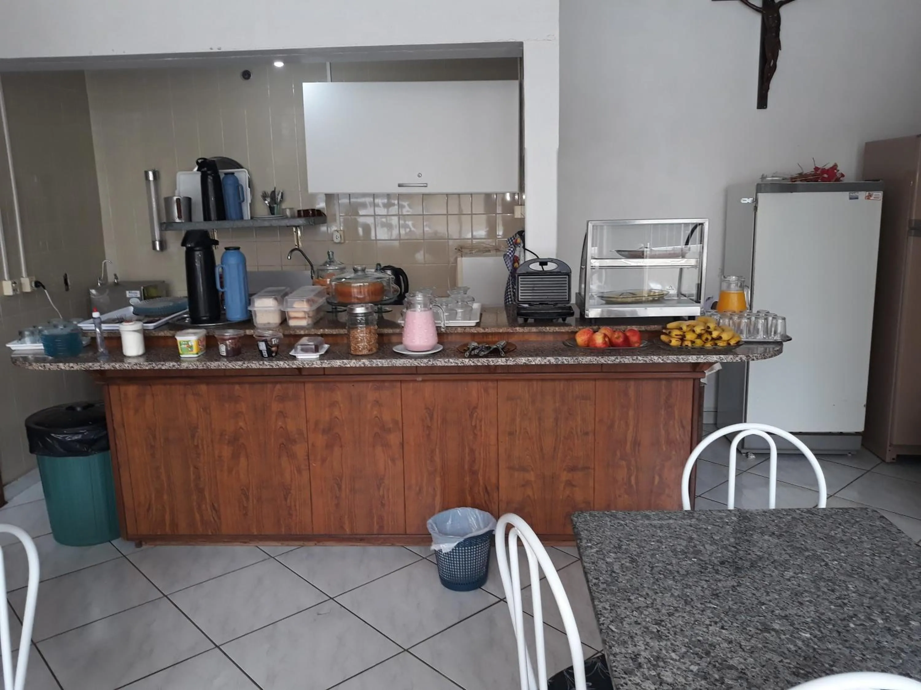 HOTEL PINOTTI LTDA