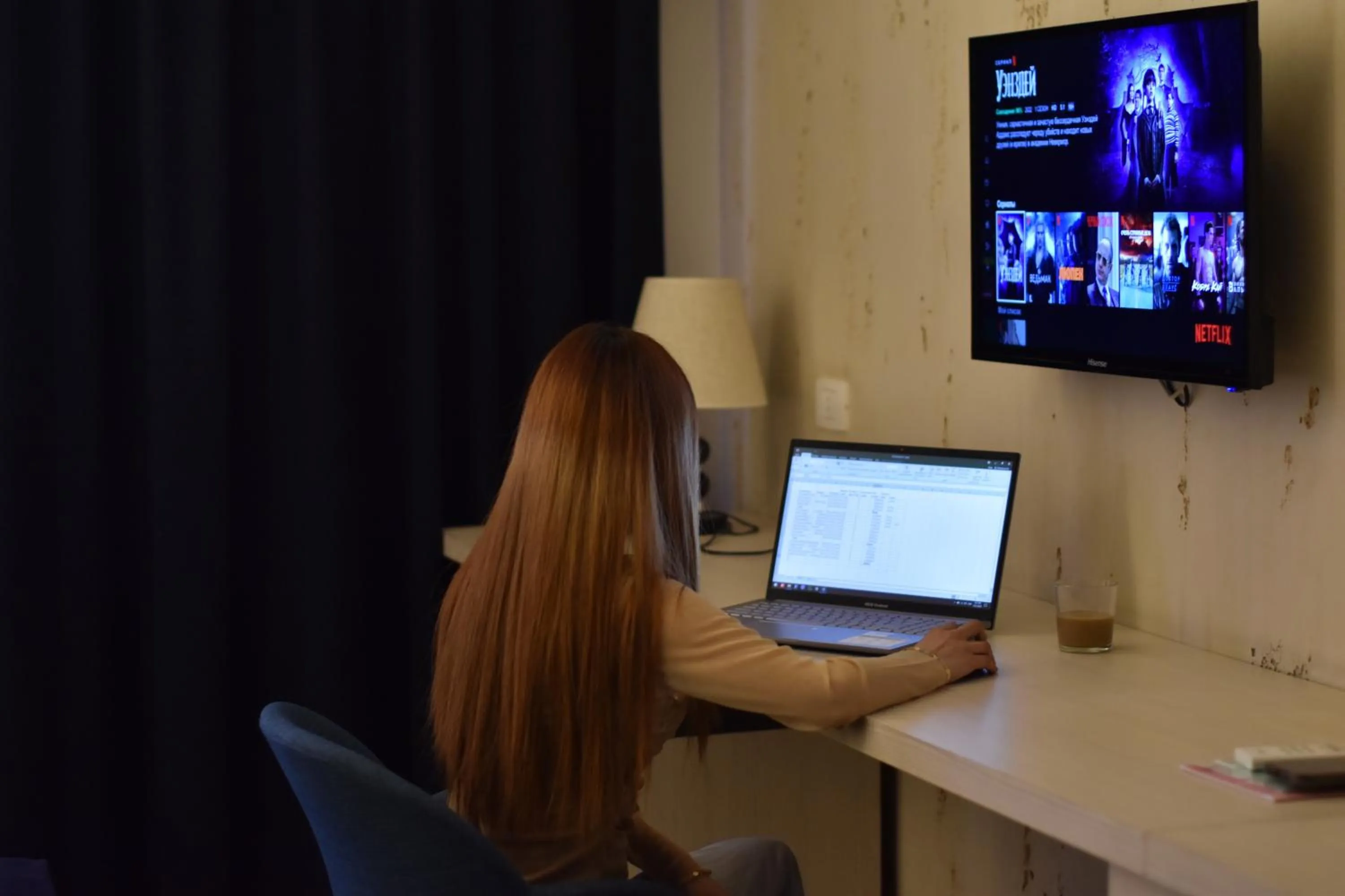 People in 4Room Hotel