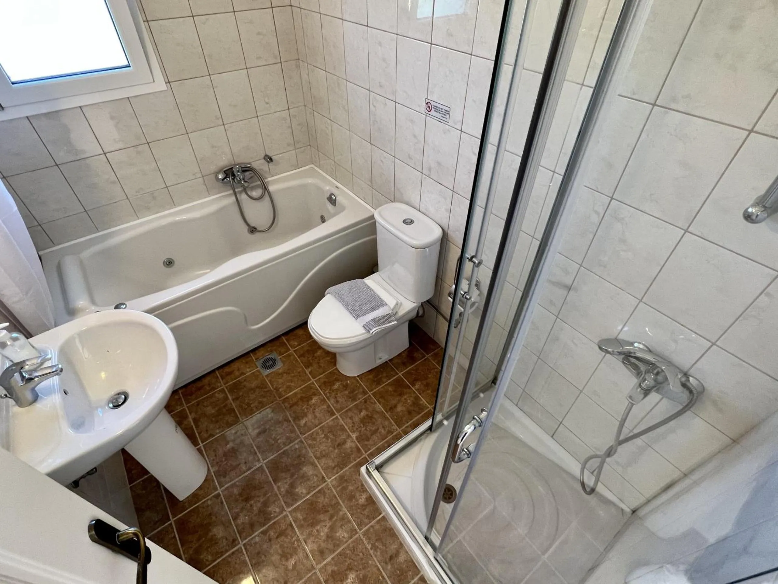 Bathroom in Villa Eros Spartia Kefalonia