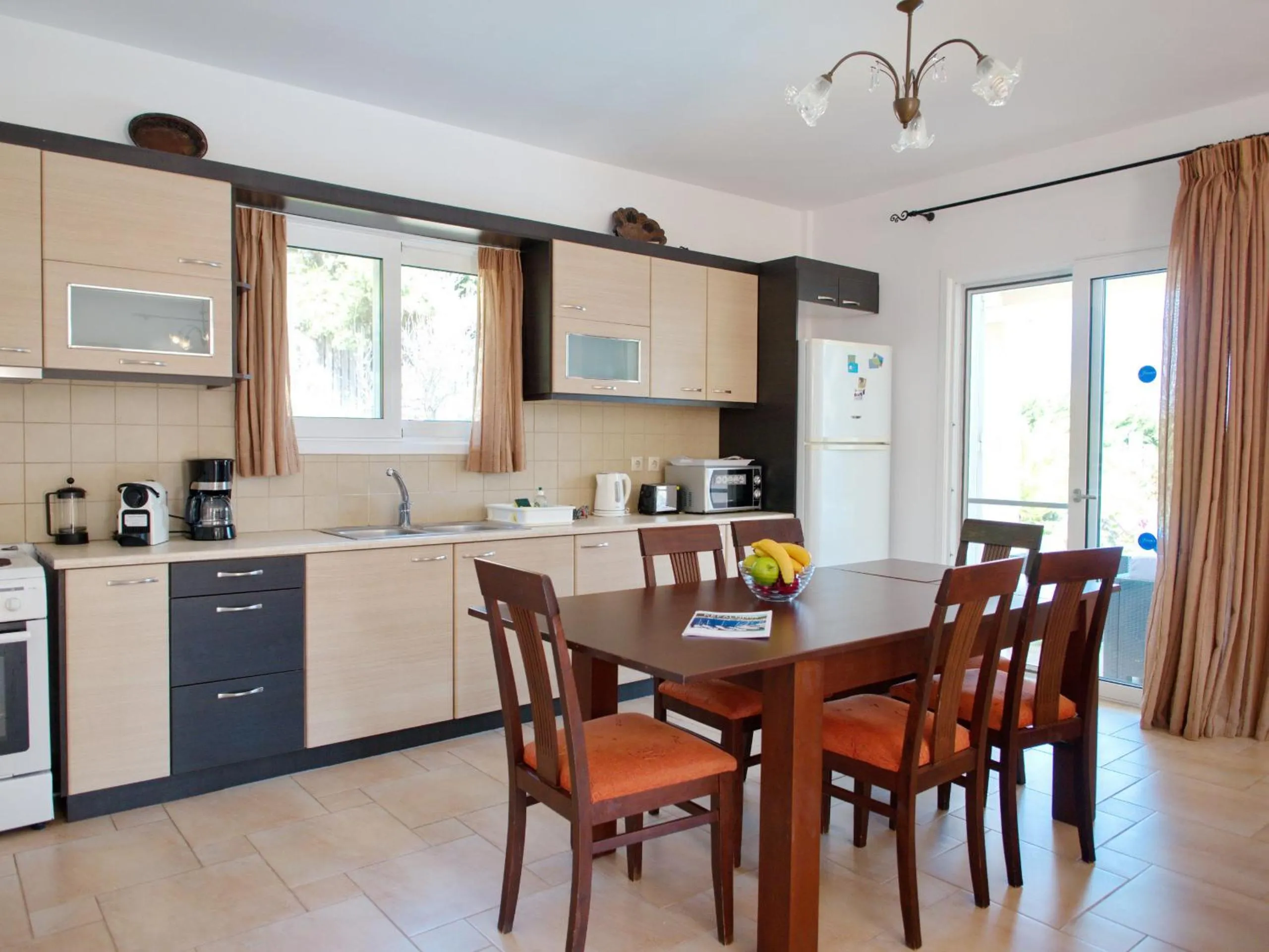 Kitchen or kitchenette in Villa Eros Spartia Kefalonia