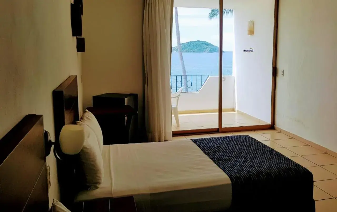 Bed in Costa Alegre Hotel & Suites Bed in Costa Alegre Hotel & Suites