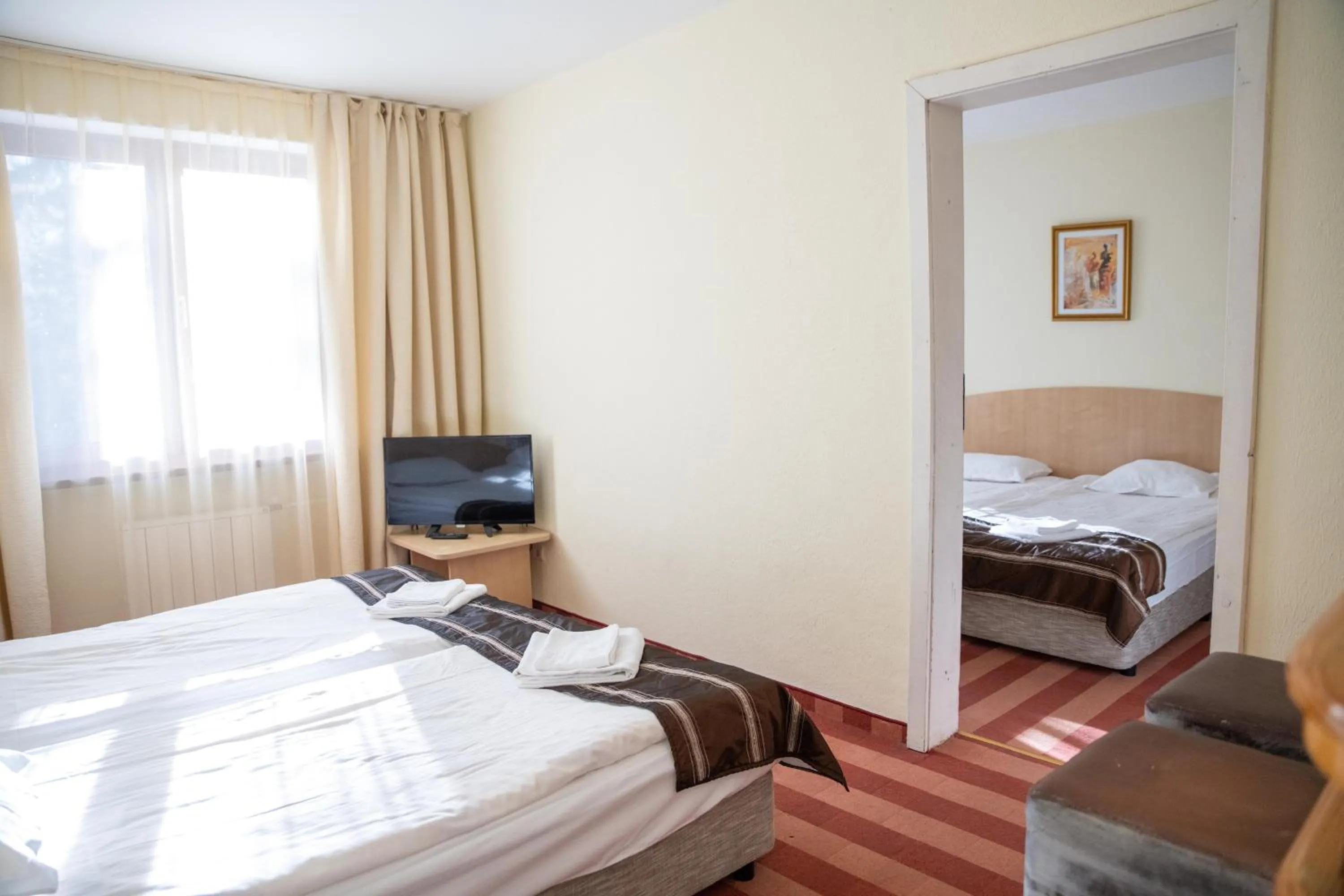 Bedroom, Bed in Hotel Borovets Edelweiss