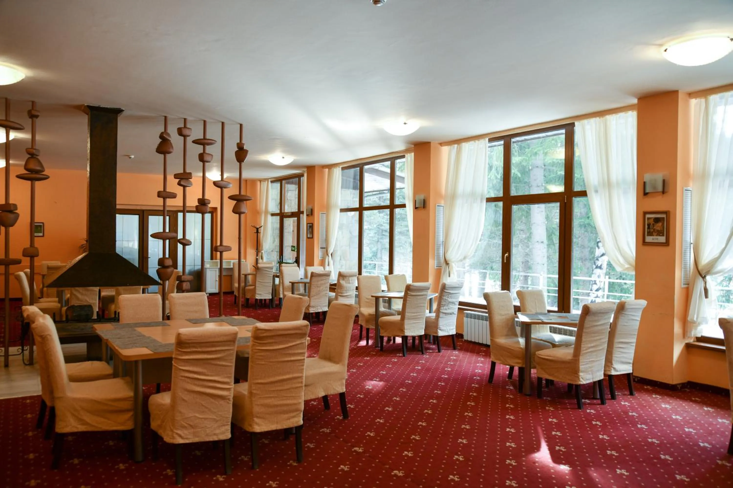 Restaurant/places to eat in Hotel Borovets Edelweiss