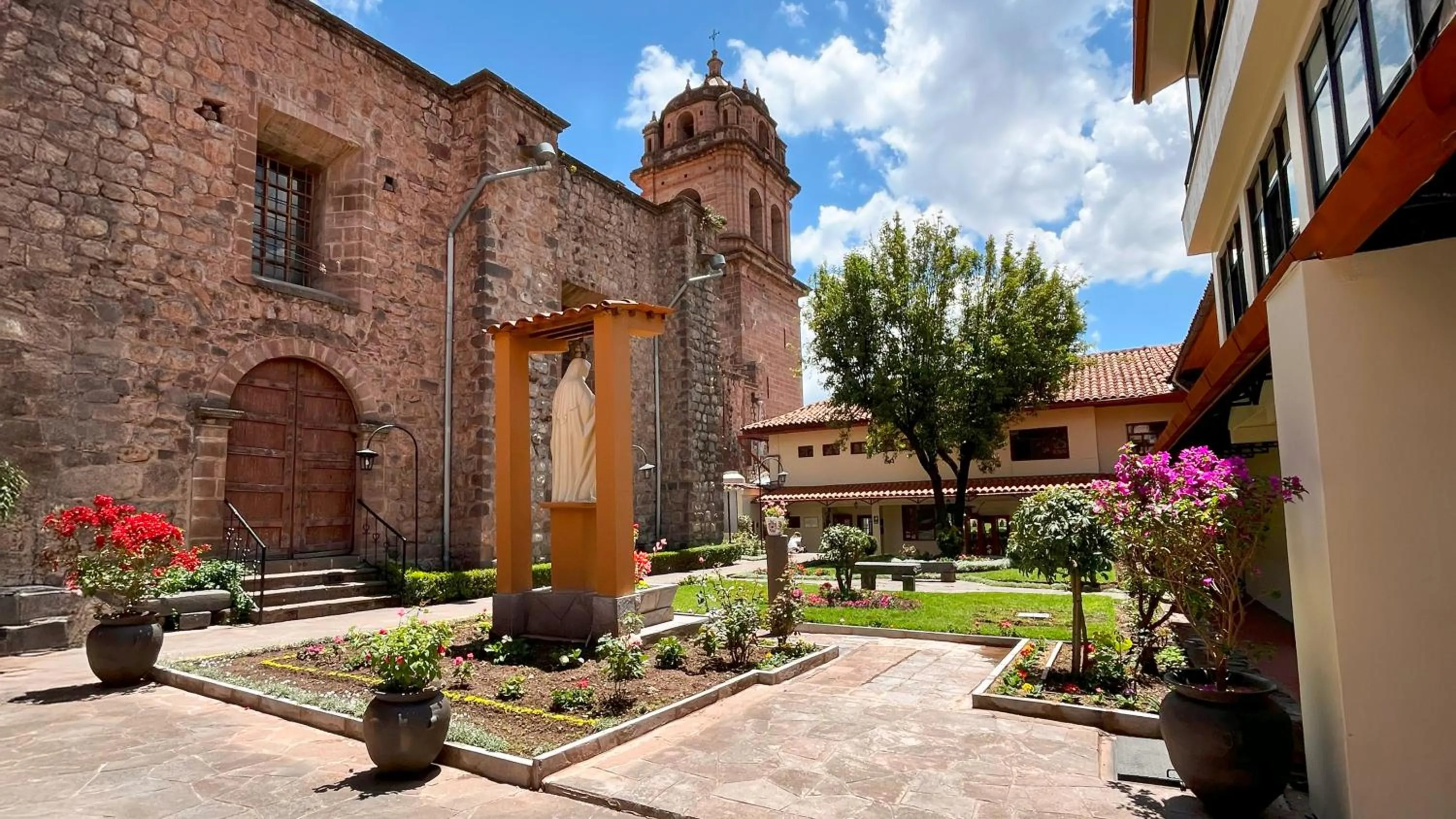 Landmark view in Hotel Monasterio San Pedro