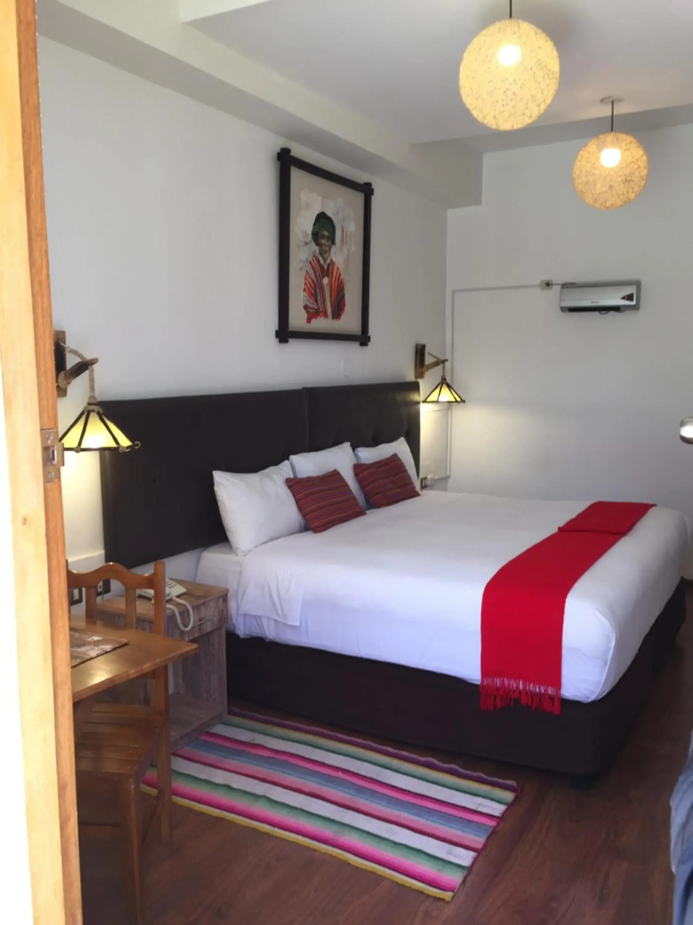 Bedroom, Bed in Hotel Monasterio San Pedro Bedroom, Bed in Hotel Monasterio San Pedro