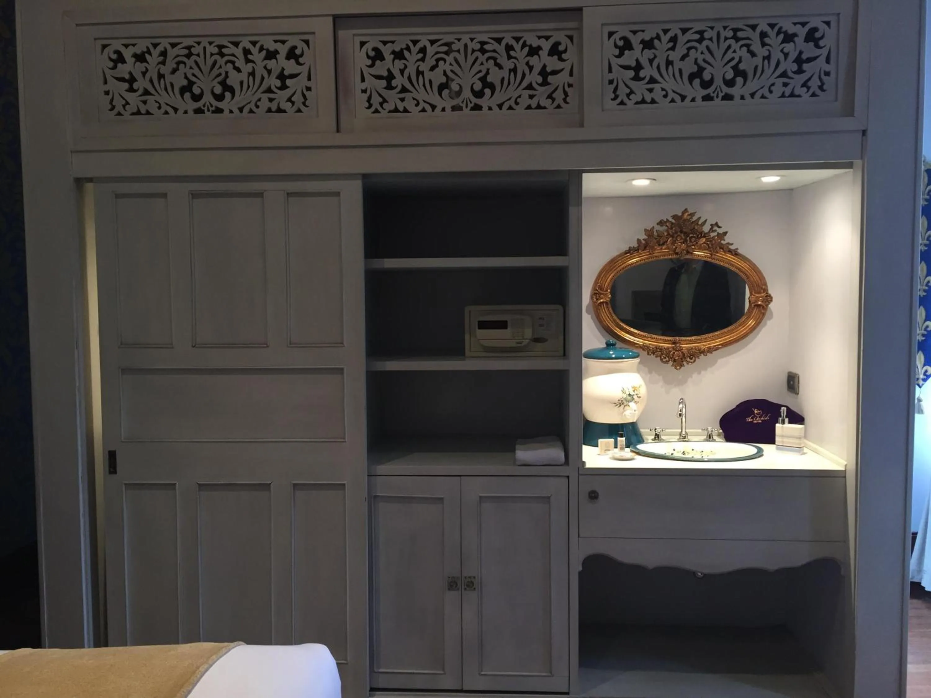 wardrobe in The Orchids