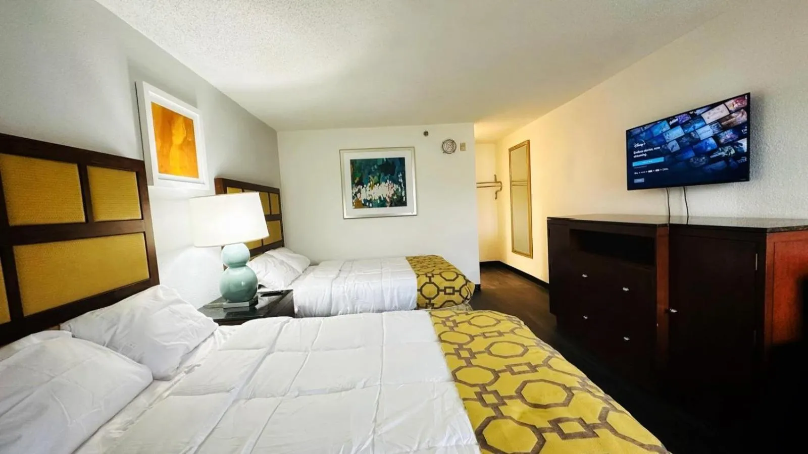 Bed in Baymont Inn and Suites by Wyndham Columbus / Near OSU