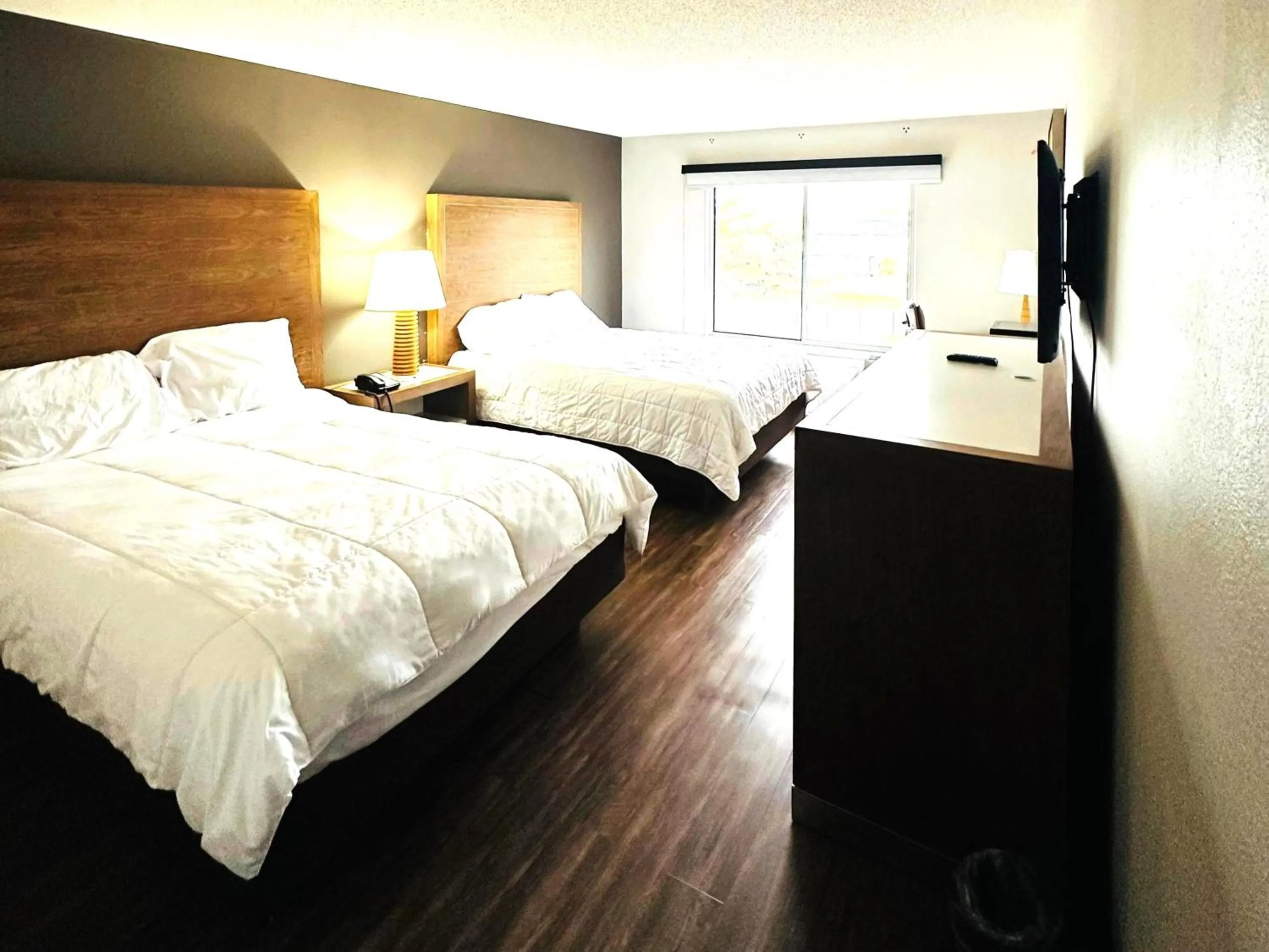 Bed in Baymont Inn and Suites by Wyndham Columbus / Near OSU