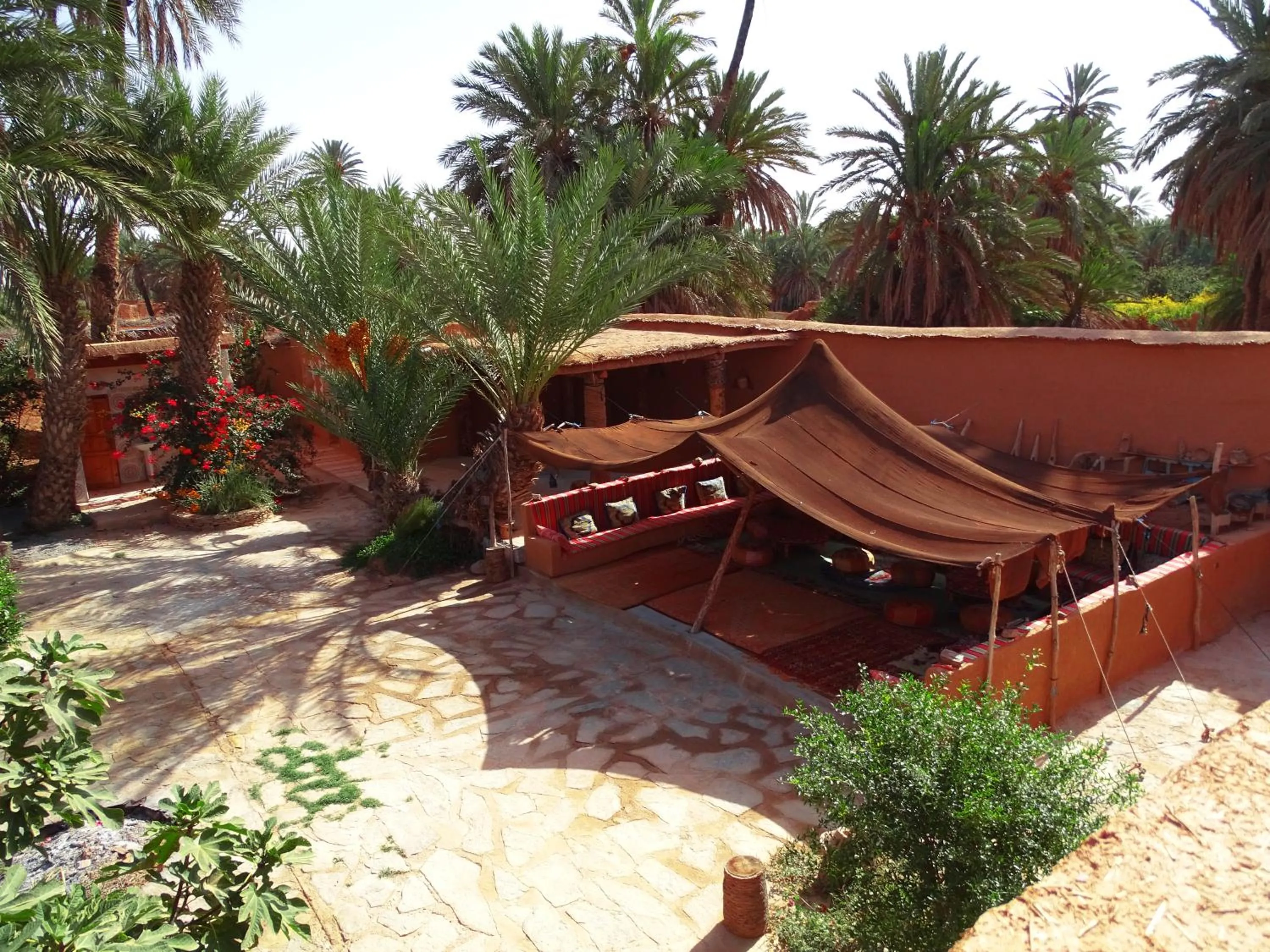 Day in Maison Nomades