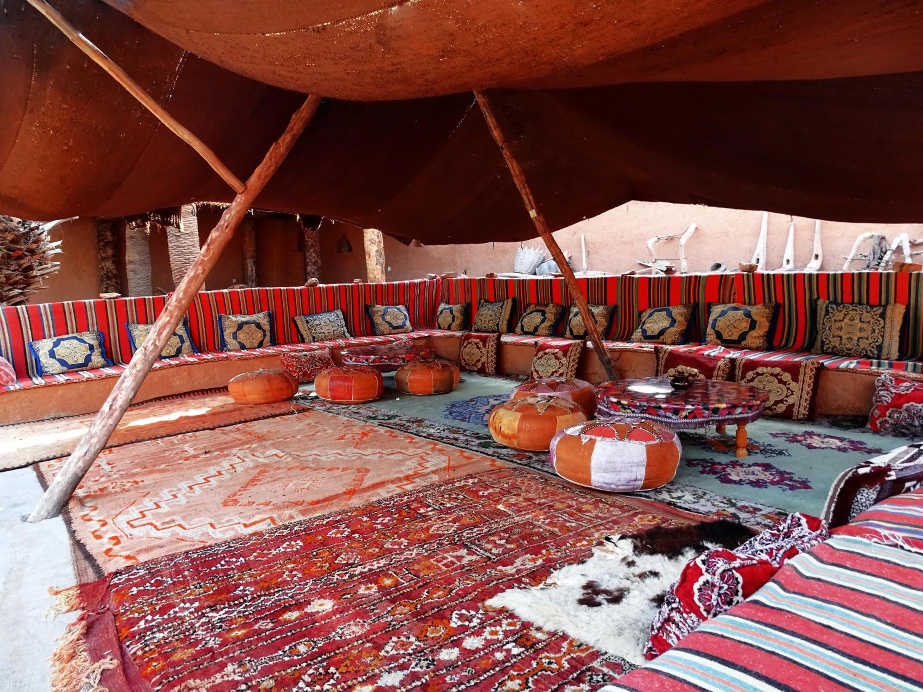 Place of worship, Bed in Maison Nomades