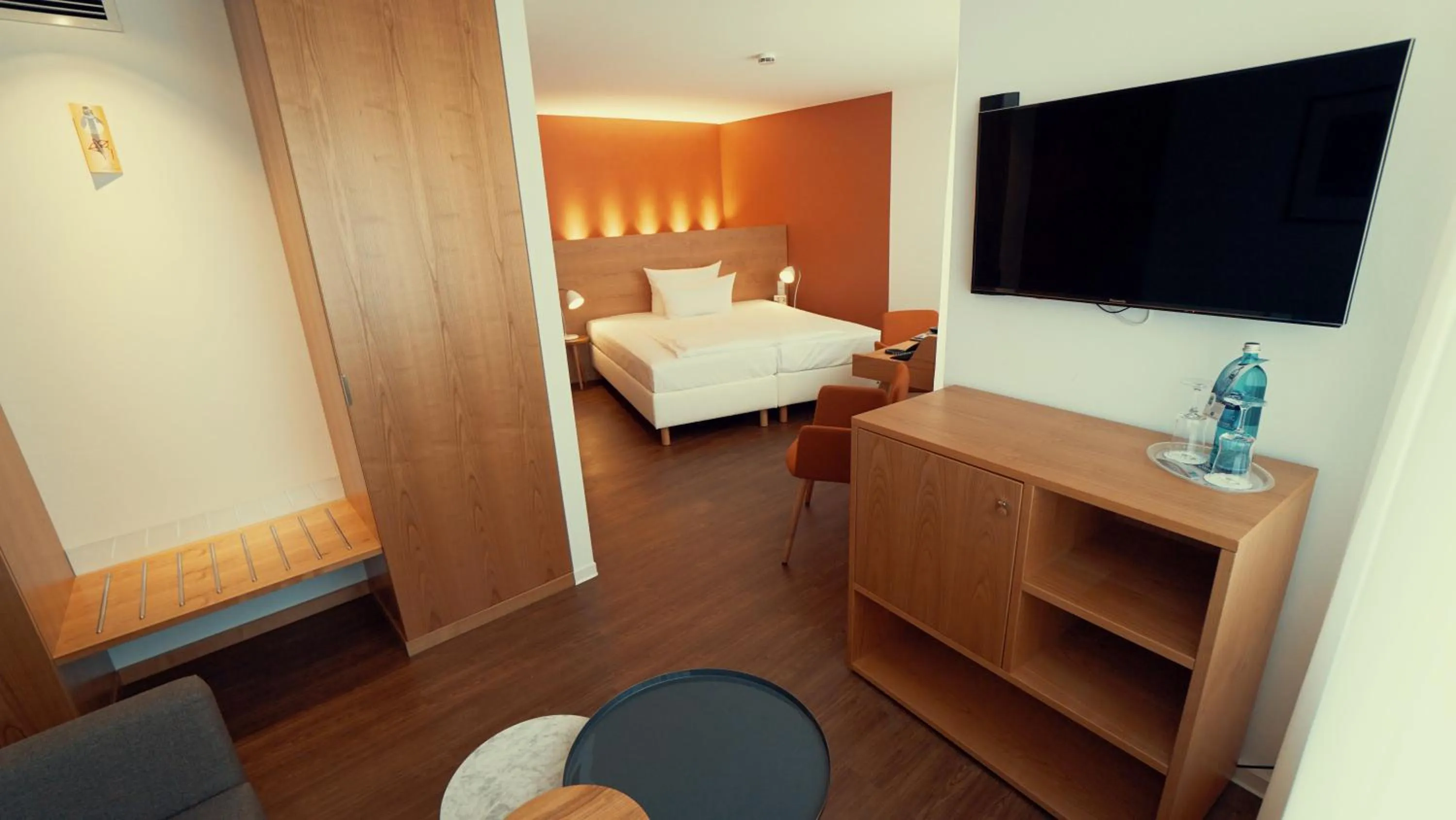 Bedroom, Bed in Hotel Adler Asperg