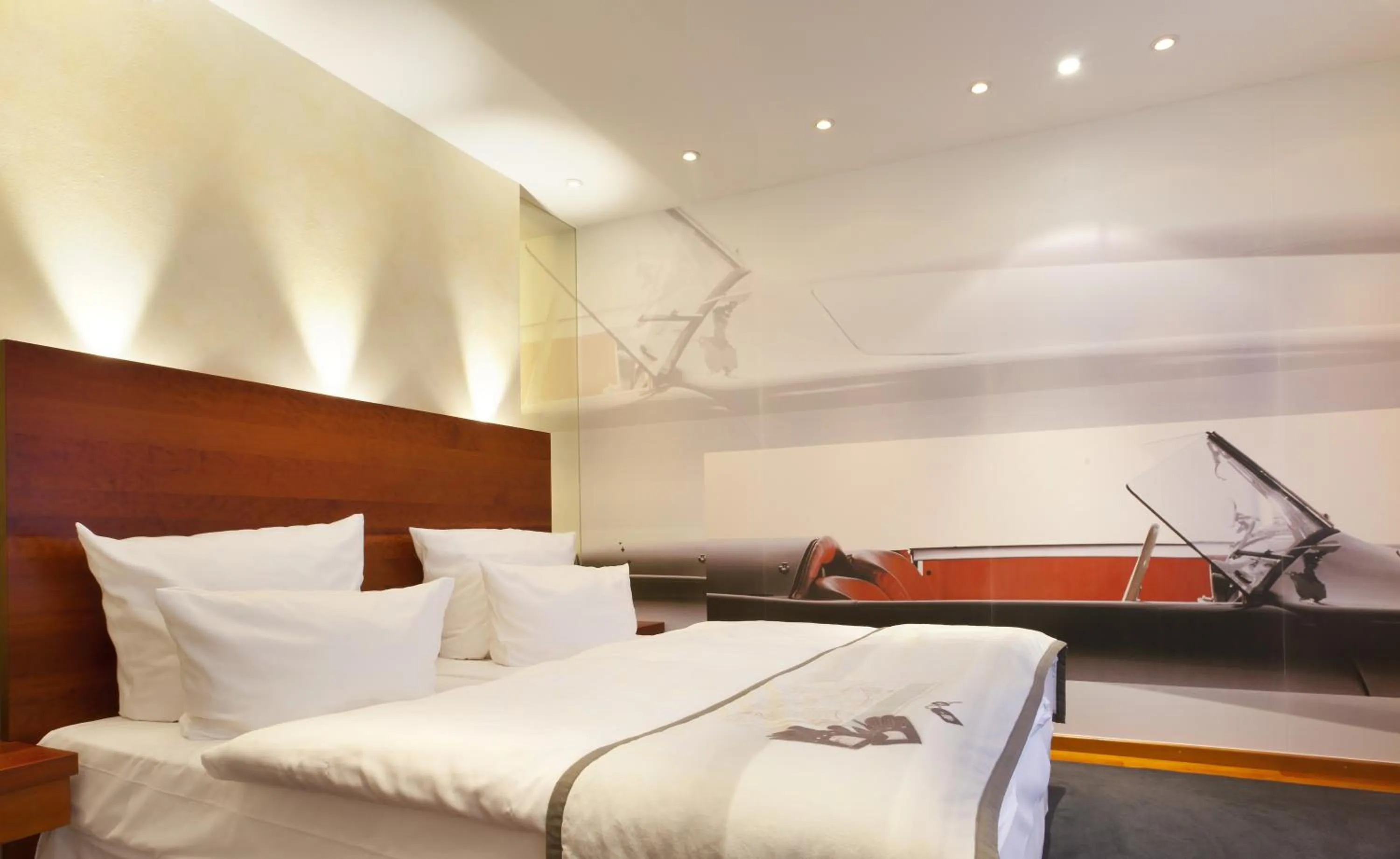 Photo of the whole room, Bed in Hotel Adler Asperg