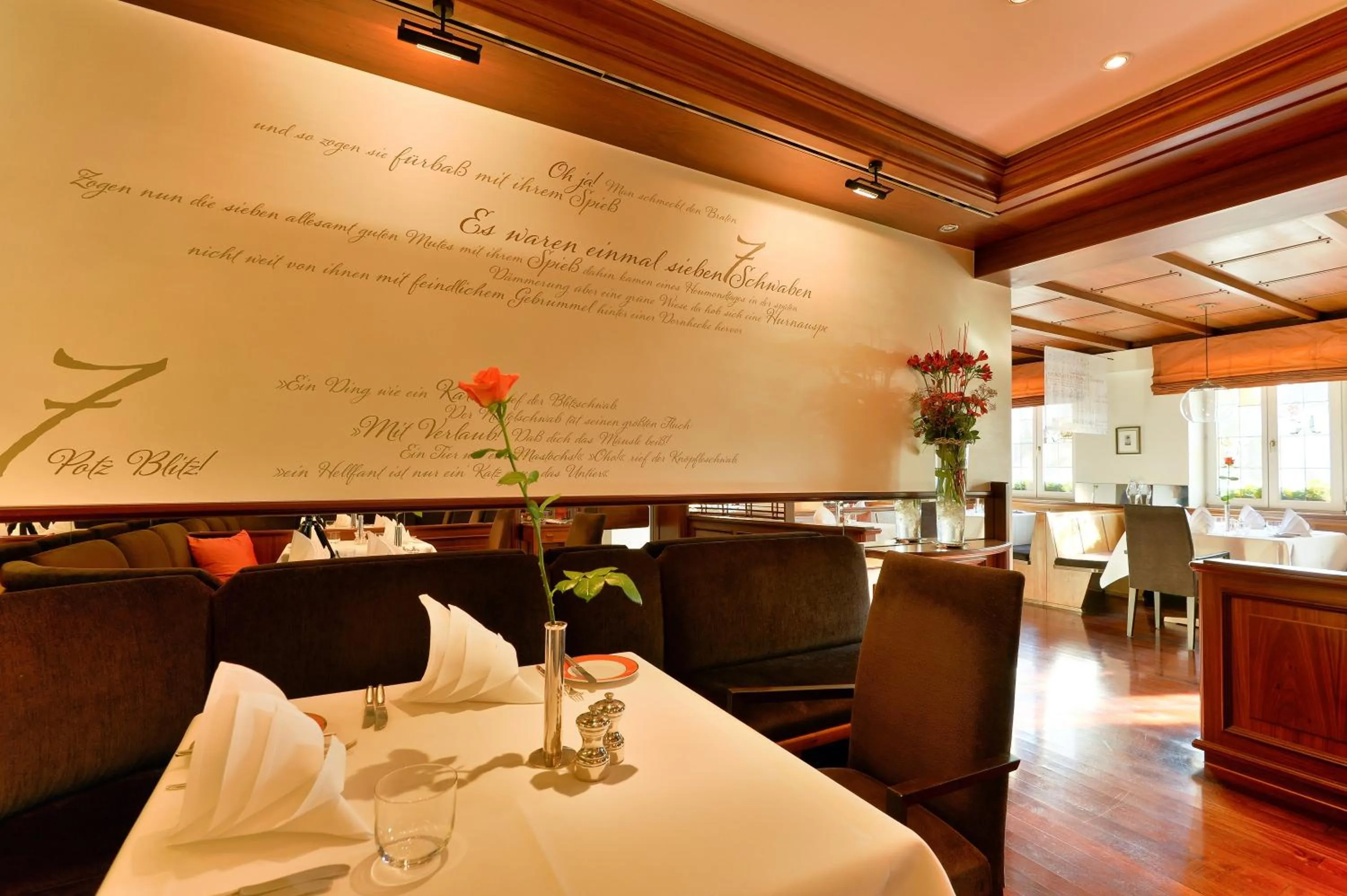 Restaurant/places to eat in Hotel Adler Asperg