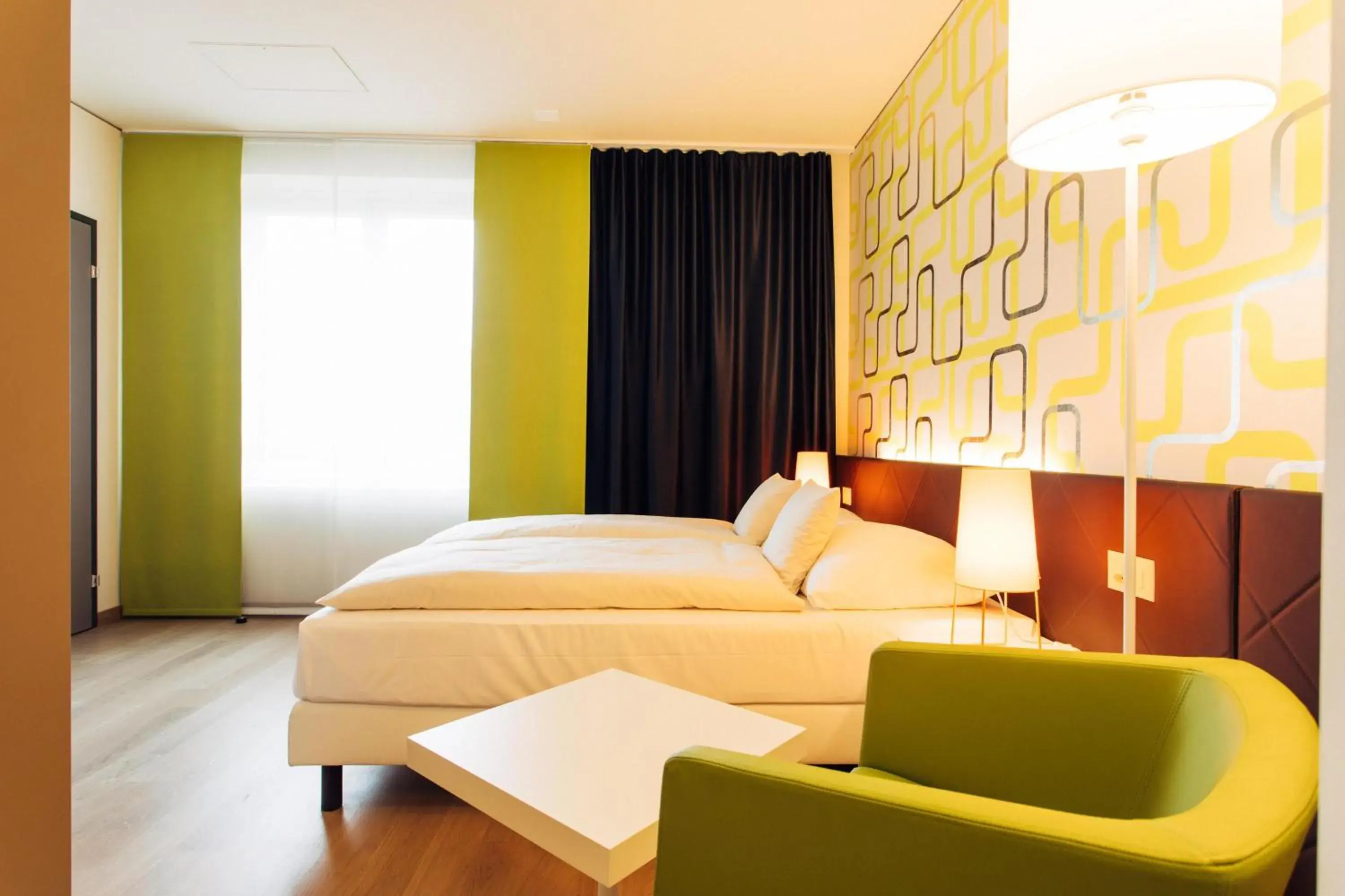 Standard Double or Twin Room in harry's home Zürich-Wallisellen Standard Double or Twin Room in harry's home Zürich-Wallisellen