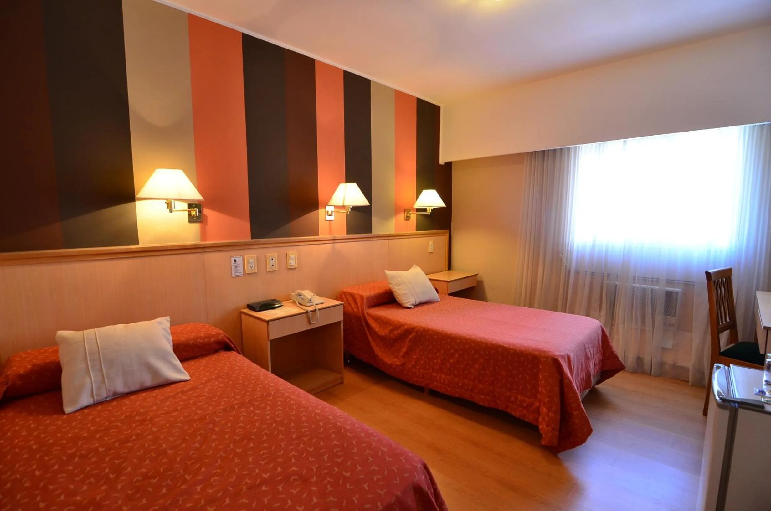 Photo of the whole room in Conquistador Hotel