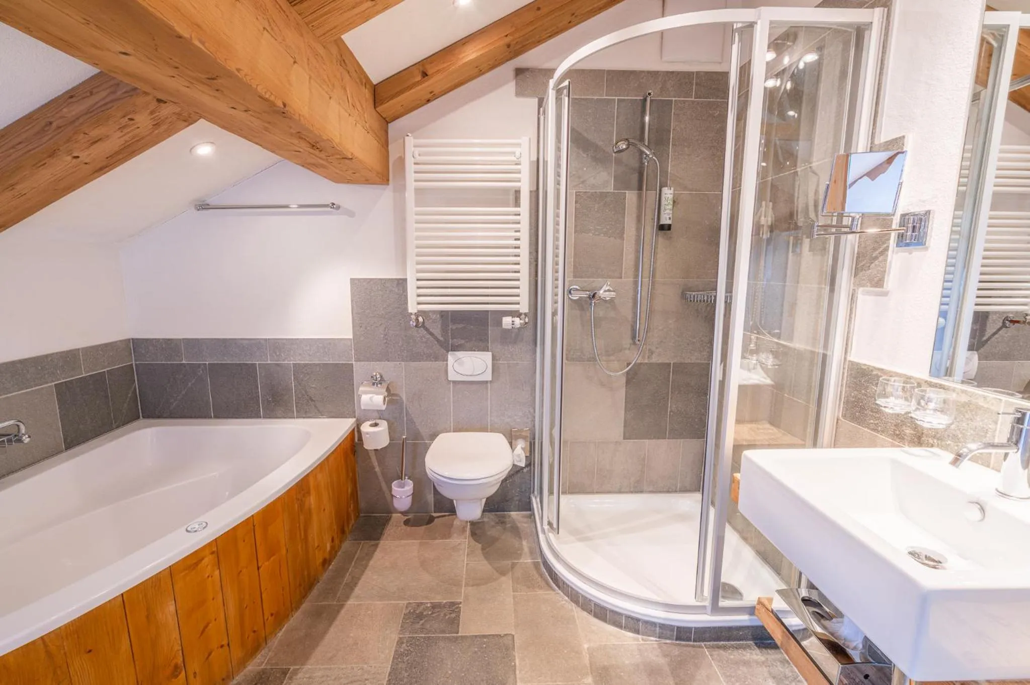 Shower in Lifestyle & Spa Hotel Grächerhof