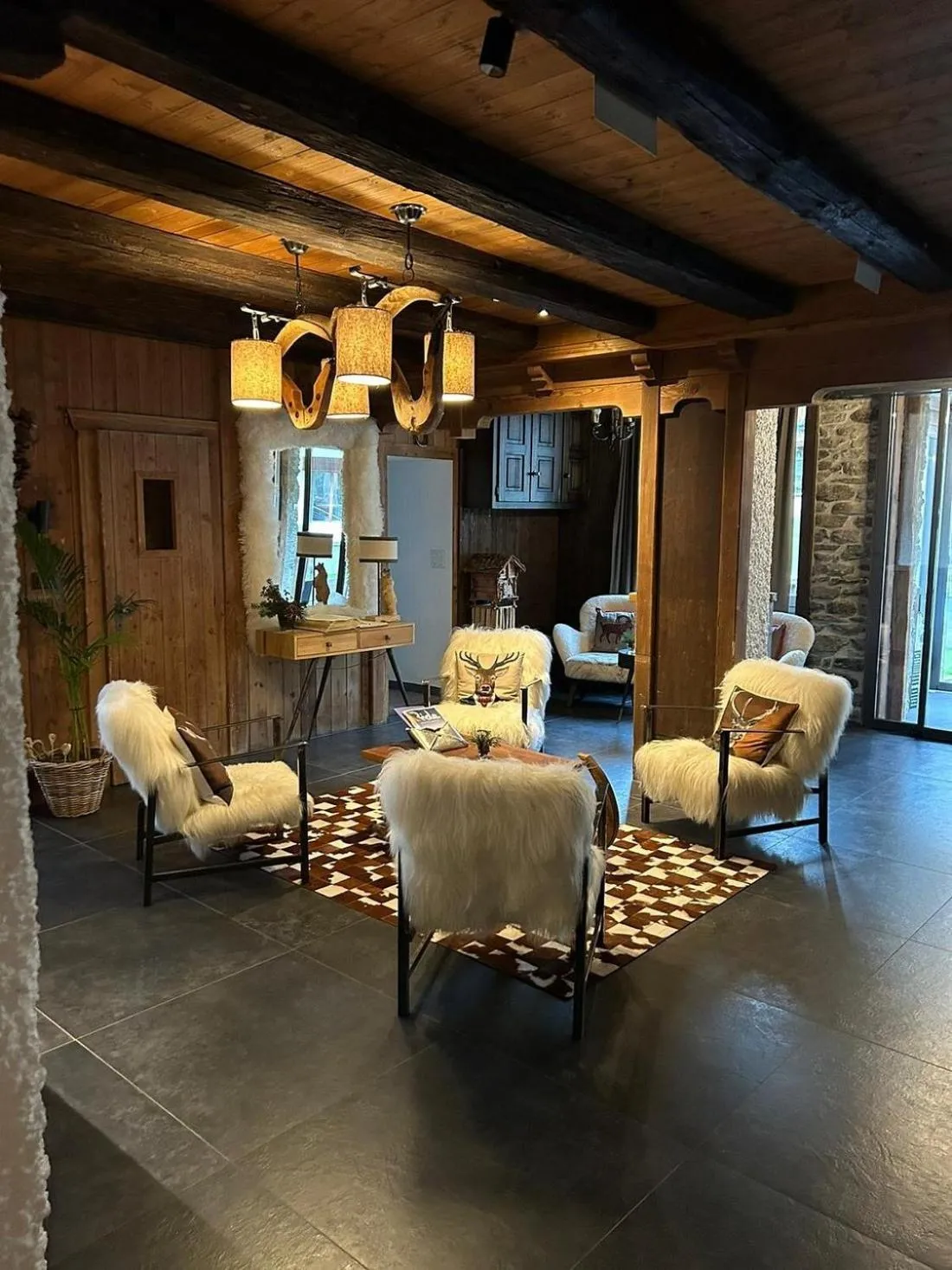 Lobby or reception in Lifestyle & Spa Hotel Grächerhof