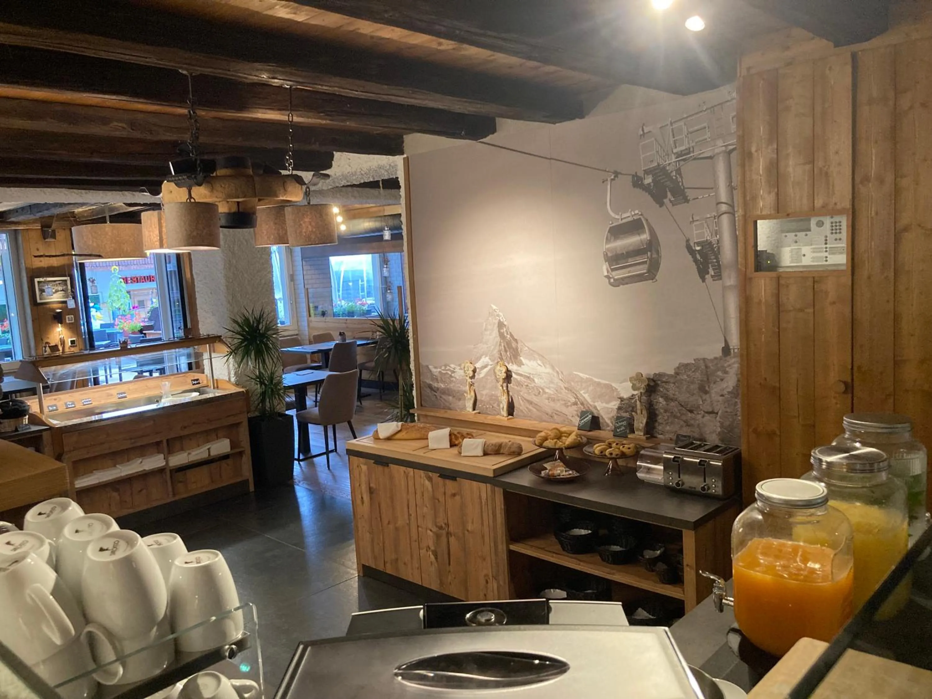 Breakfast in Lifestyle & Spa Hotel Grächerhof