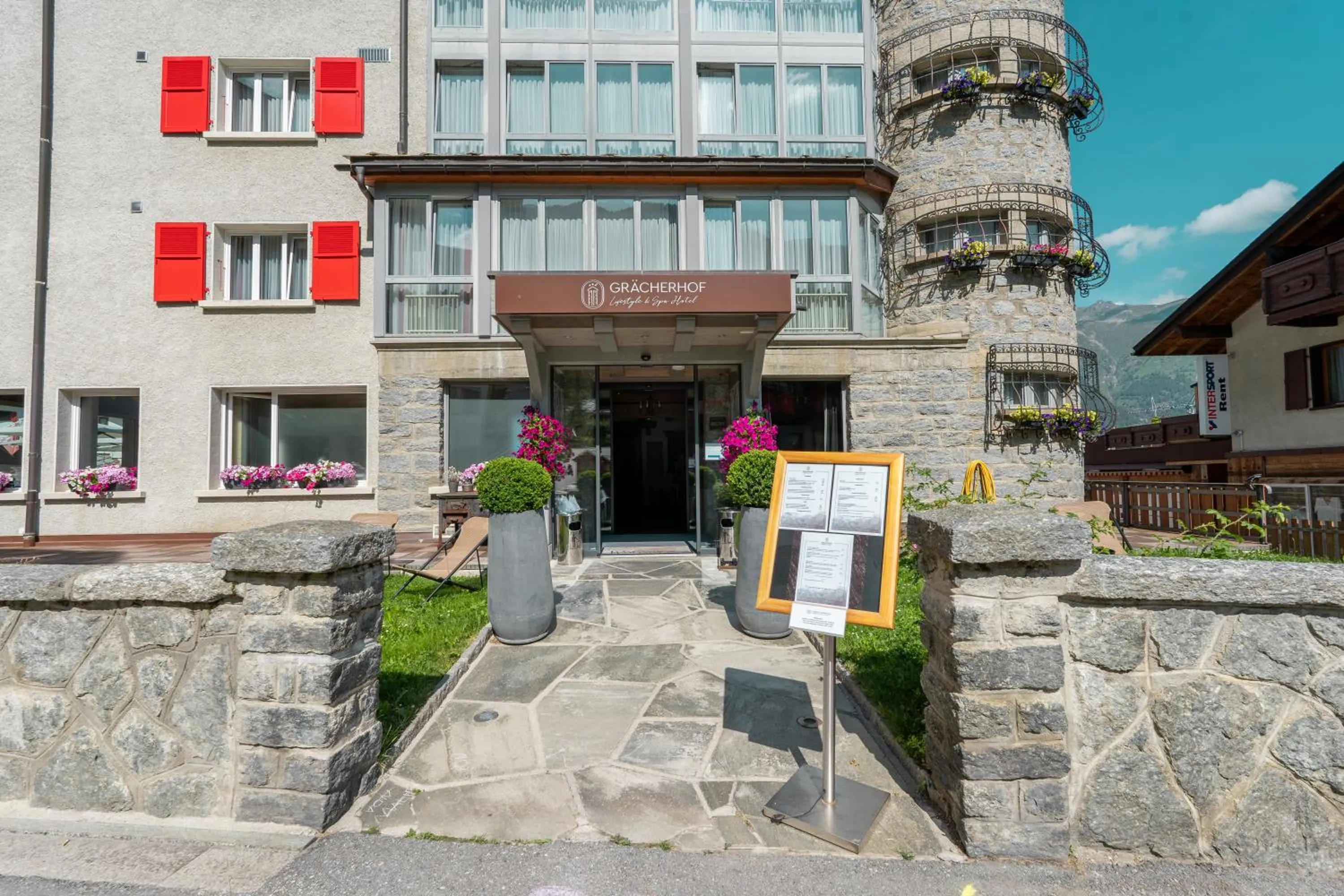 Property building in Lifestyle & Spa Hotel Grächerhof