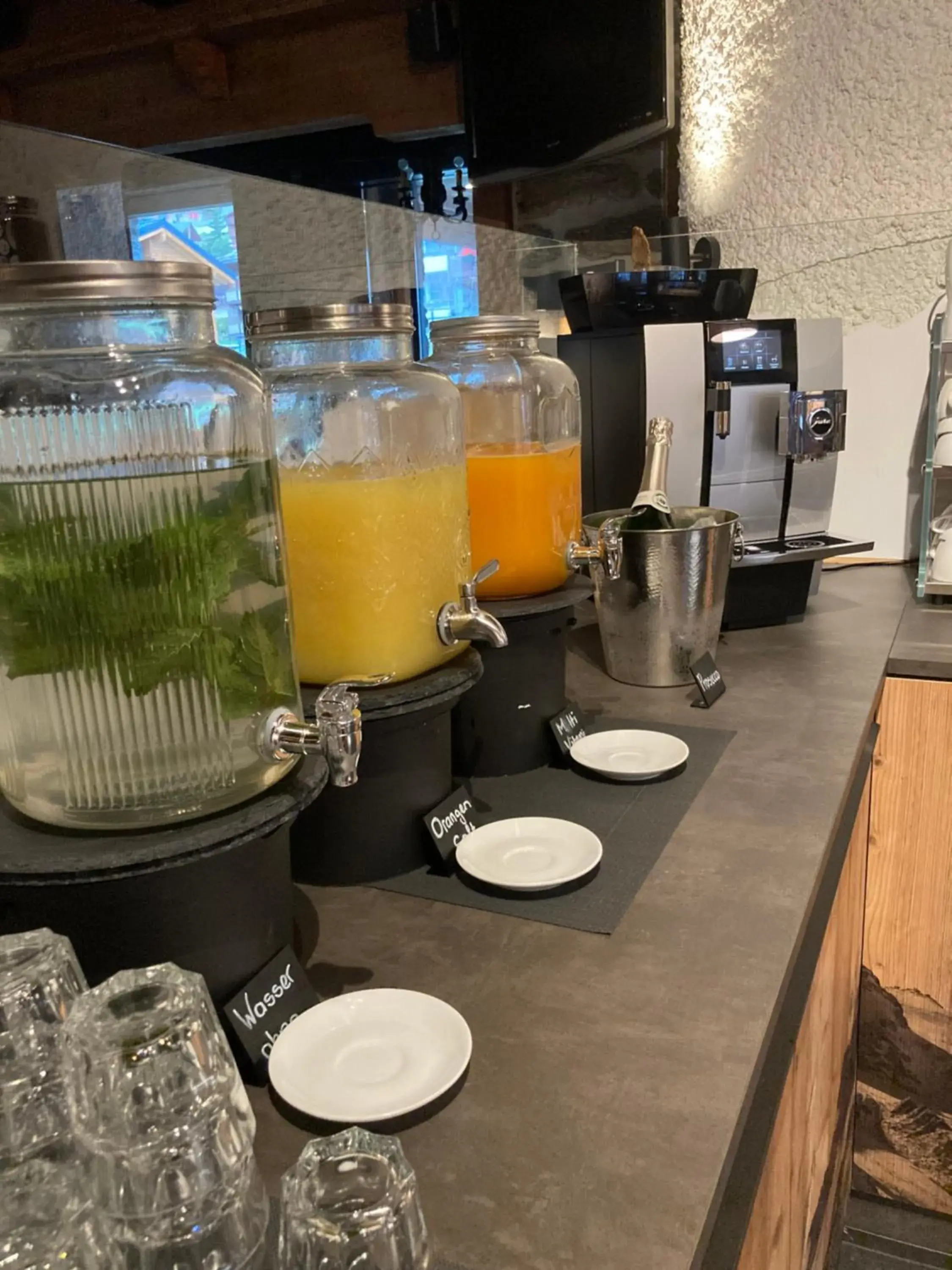 Breakfast in Lifestyle & Spa Hotel Grächerhof Breakfast in Lifestyle & Spa Hotel Grächerhof