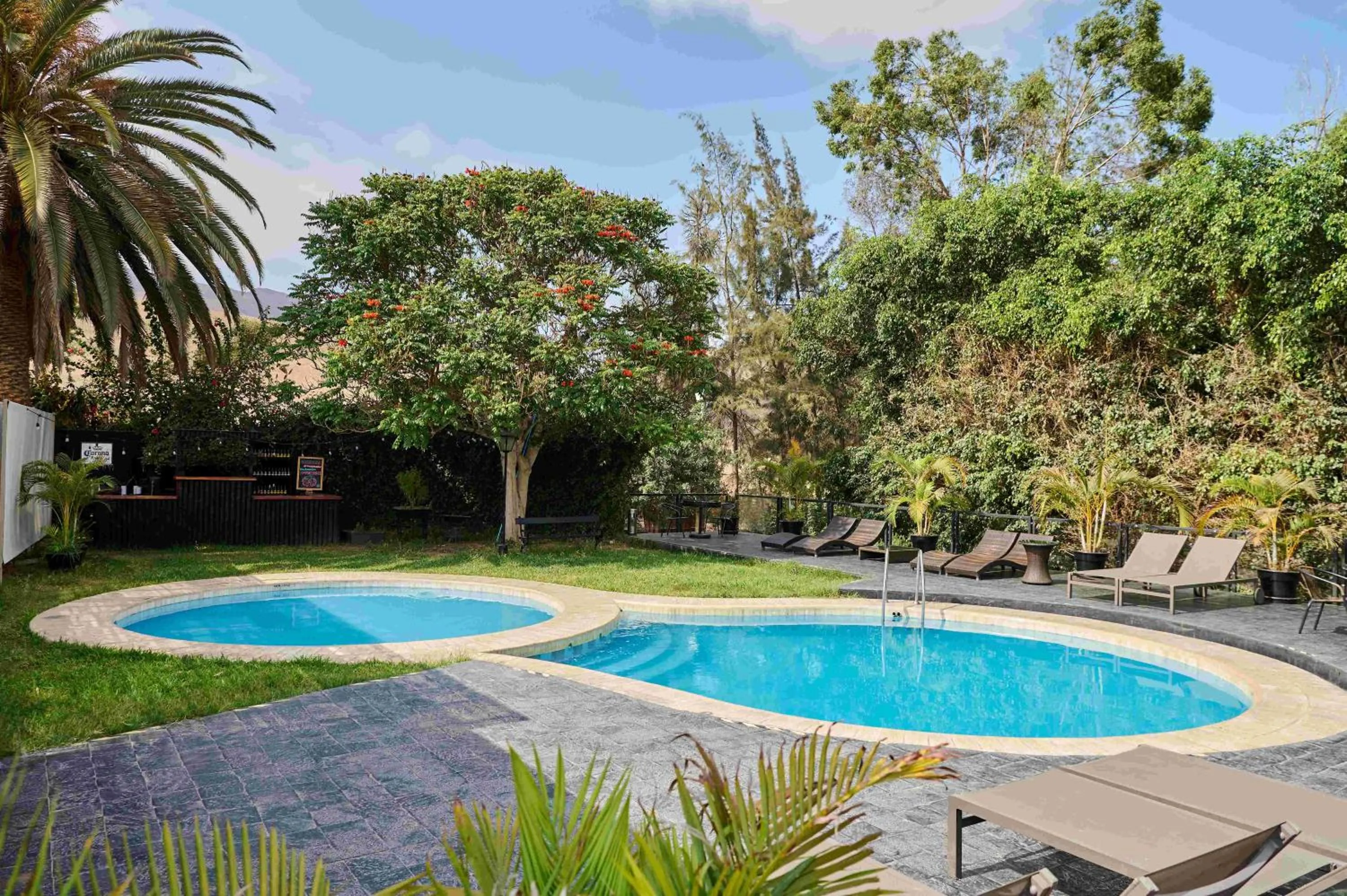 Swimming pool in Empedrada Ranch & Lodge - Hotel Asociado Casa Andina