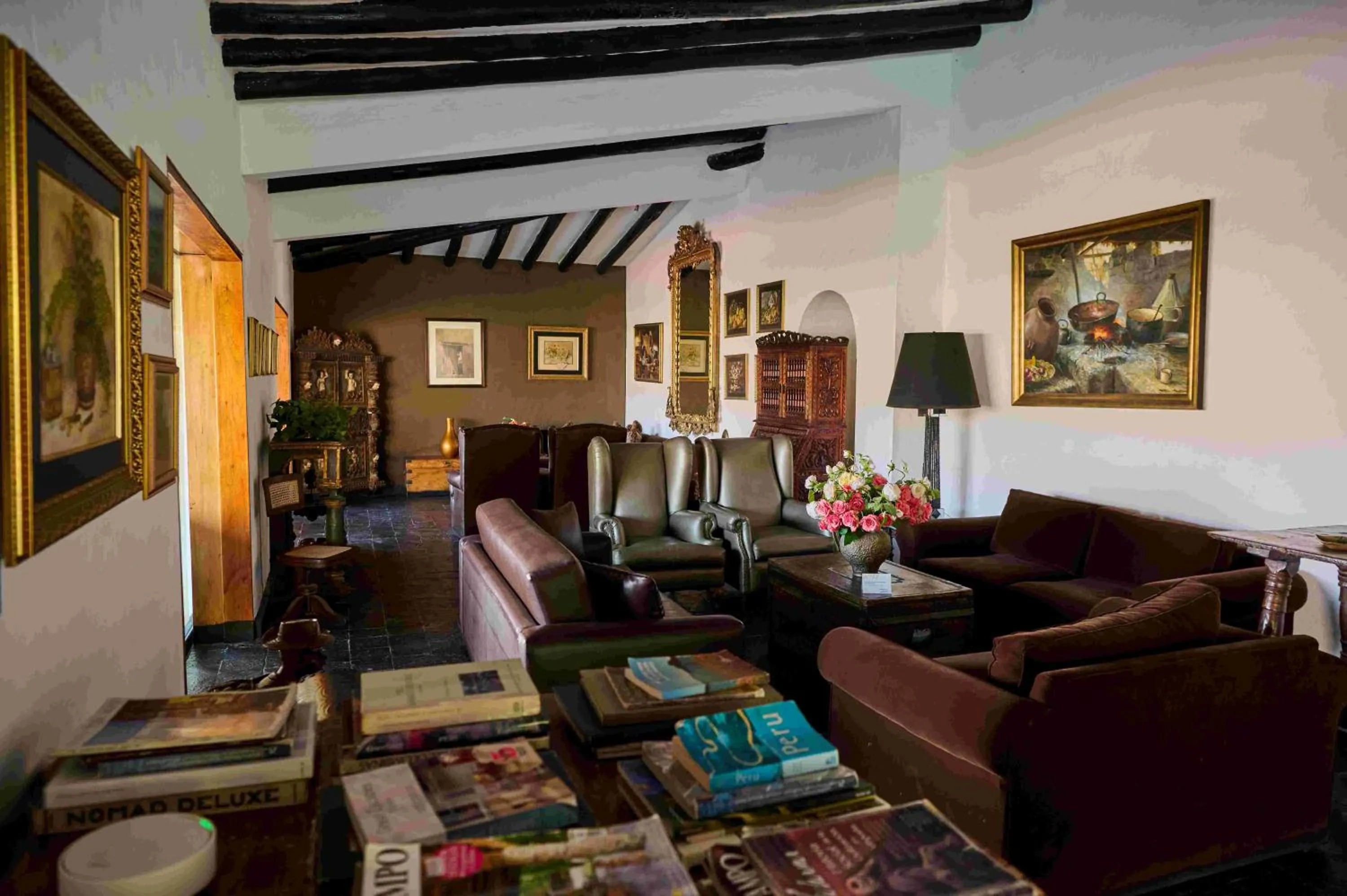 Lobby or reception in Empedrada Ranch & Lodge - Hotel Asociado Casa Andina